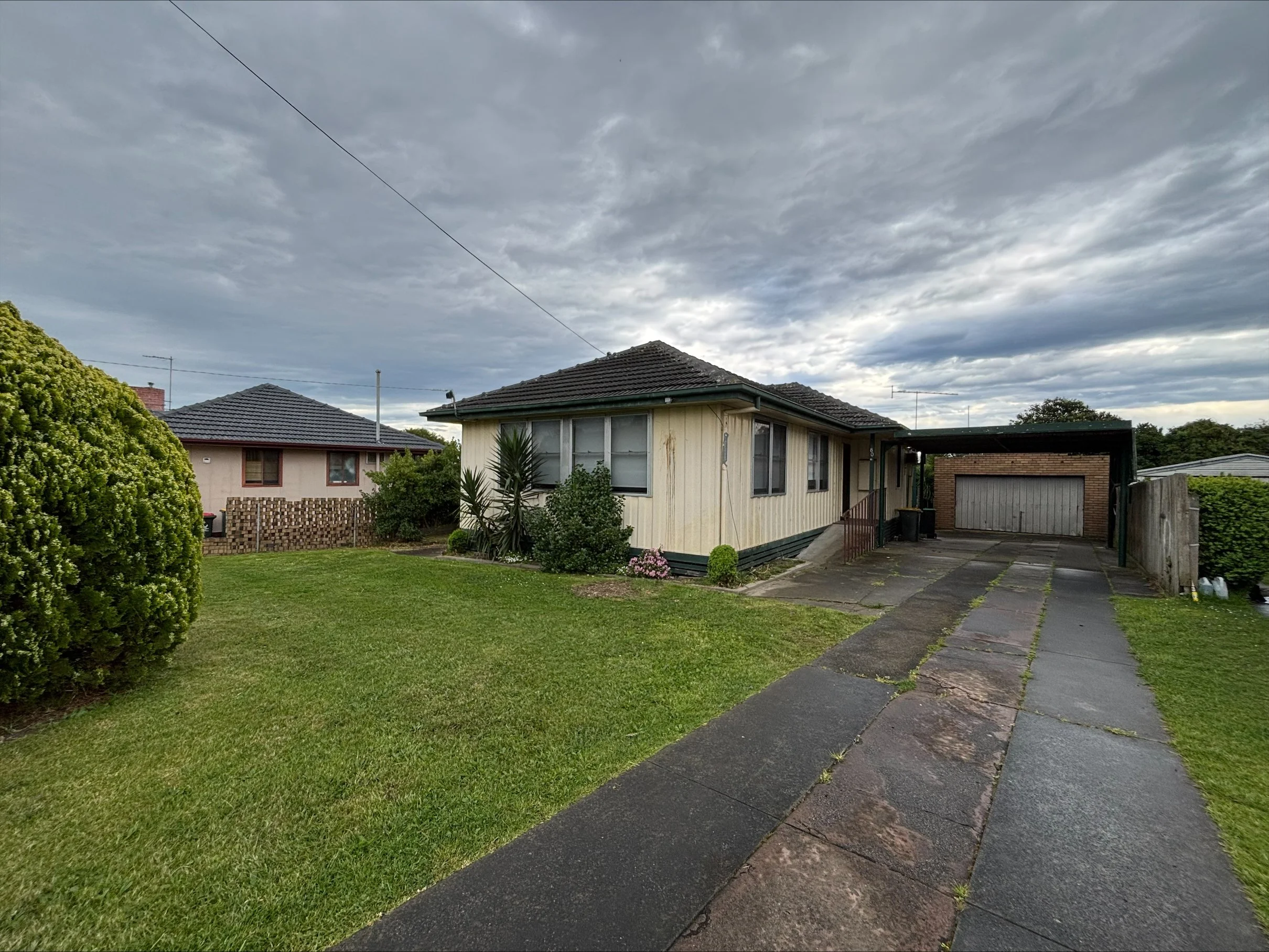 80 Newman Crescent, Traralgon - 1.jpg
