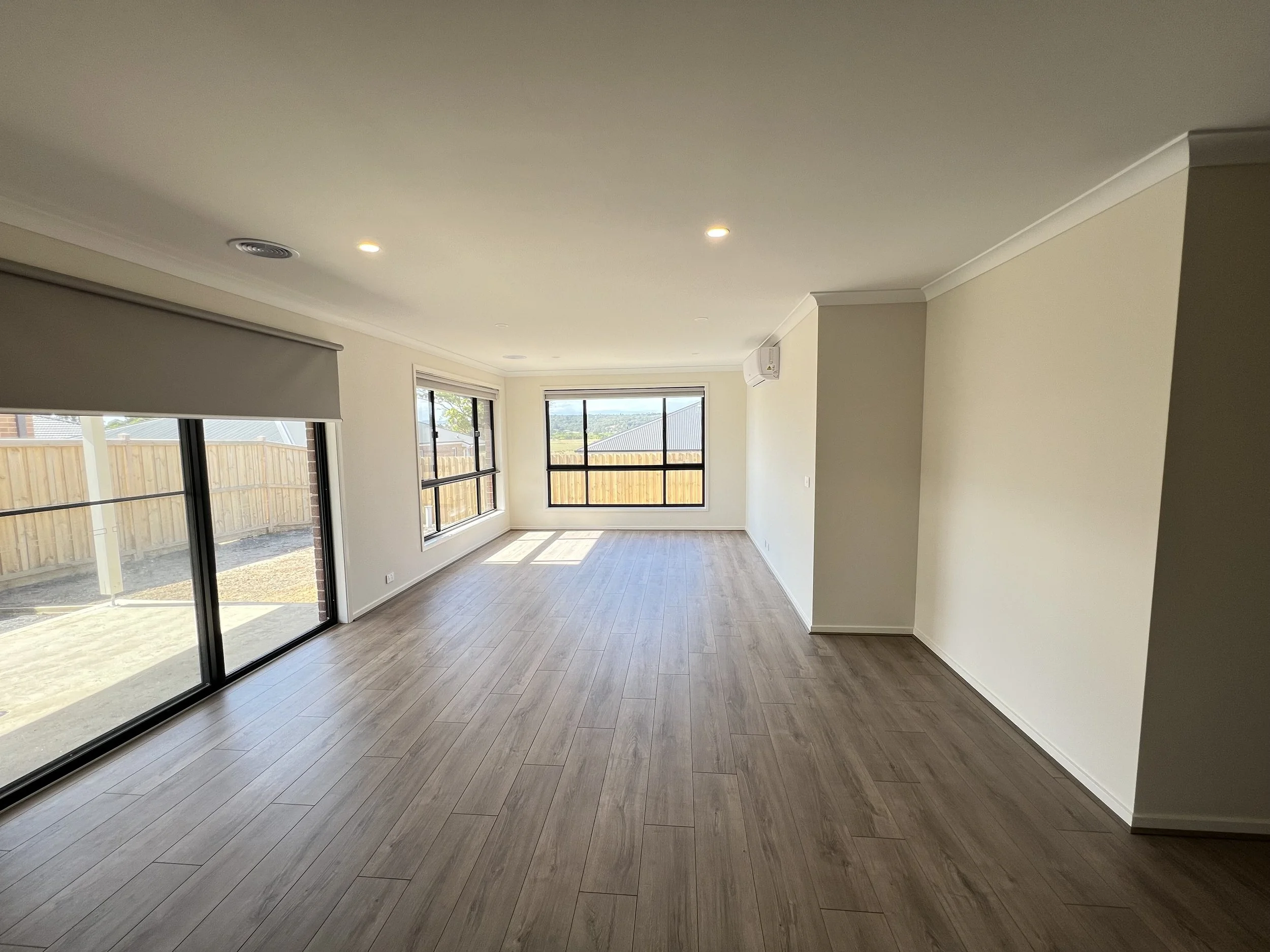 44 Alcott Drive, Newborugh - 2.jpeg