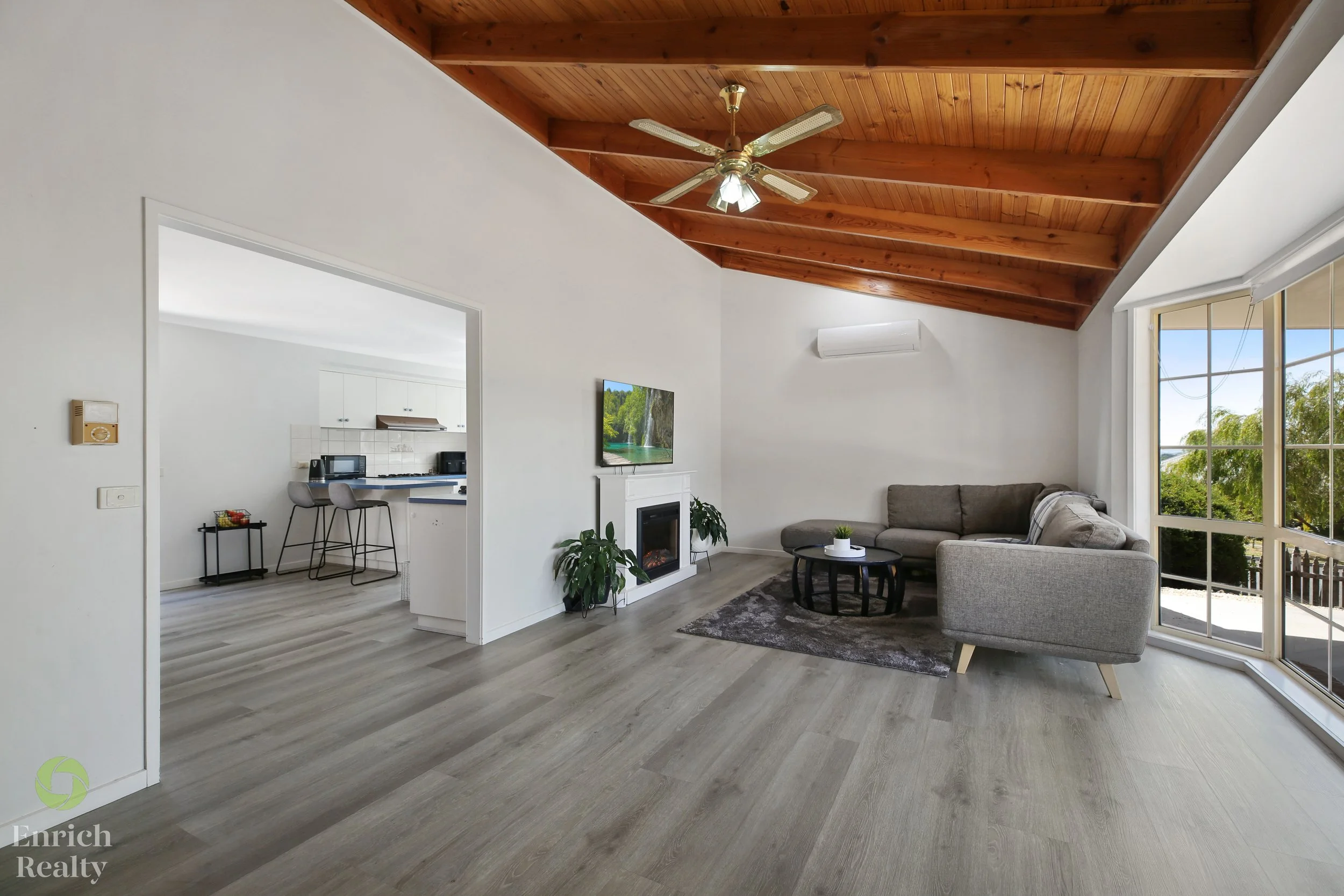 5 Cromie Drive_07_WM.jpg