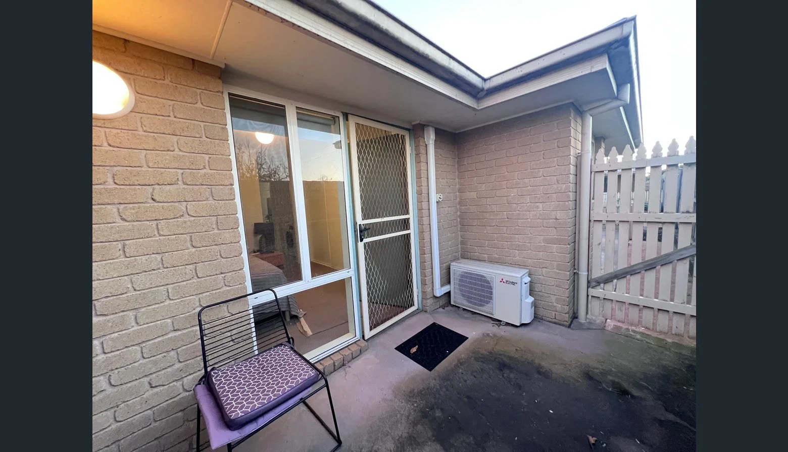 3248 Haigh Street, Moe - 8.jpg