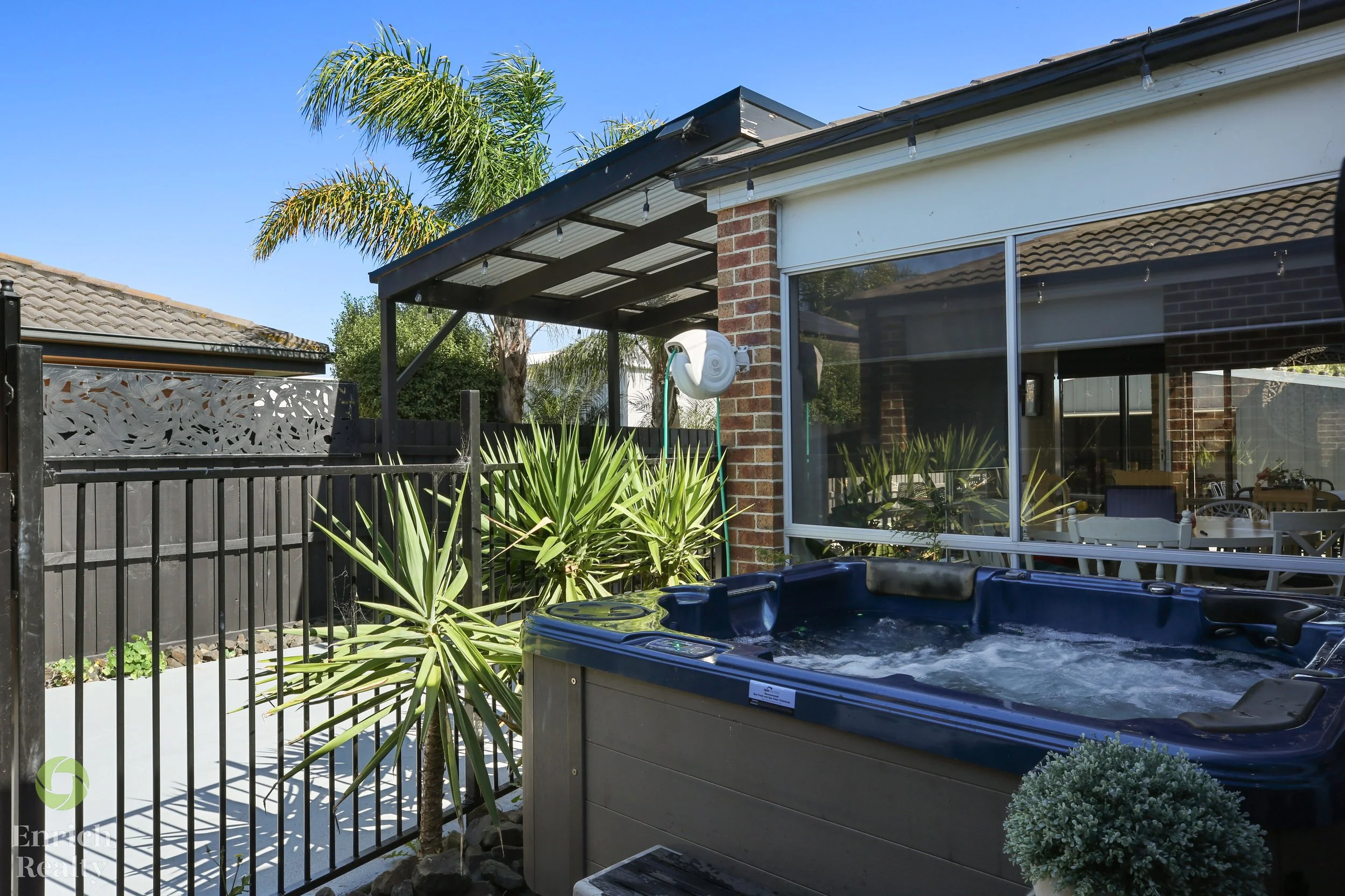 10 Donegal Avenue_WM_06.jpg