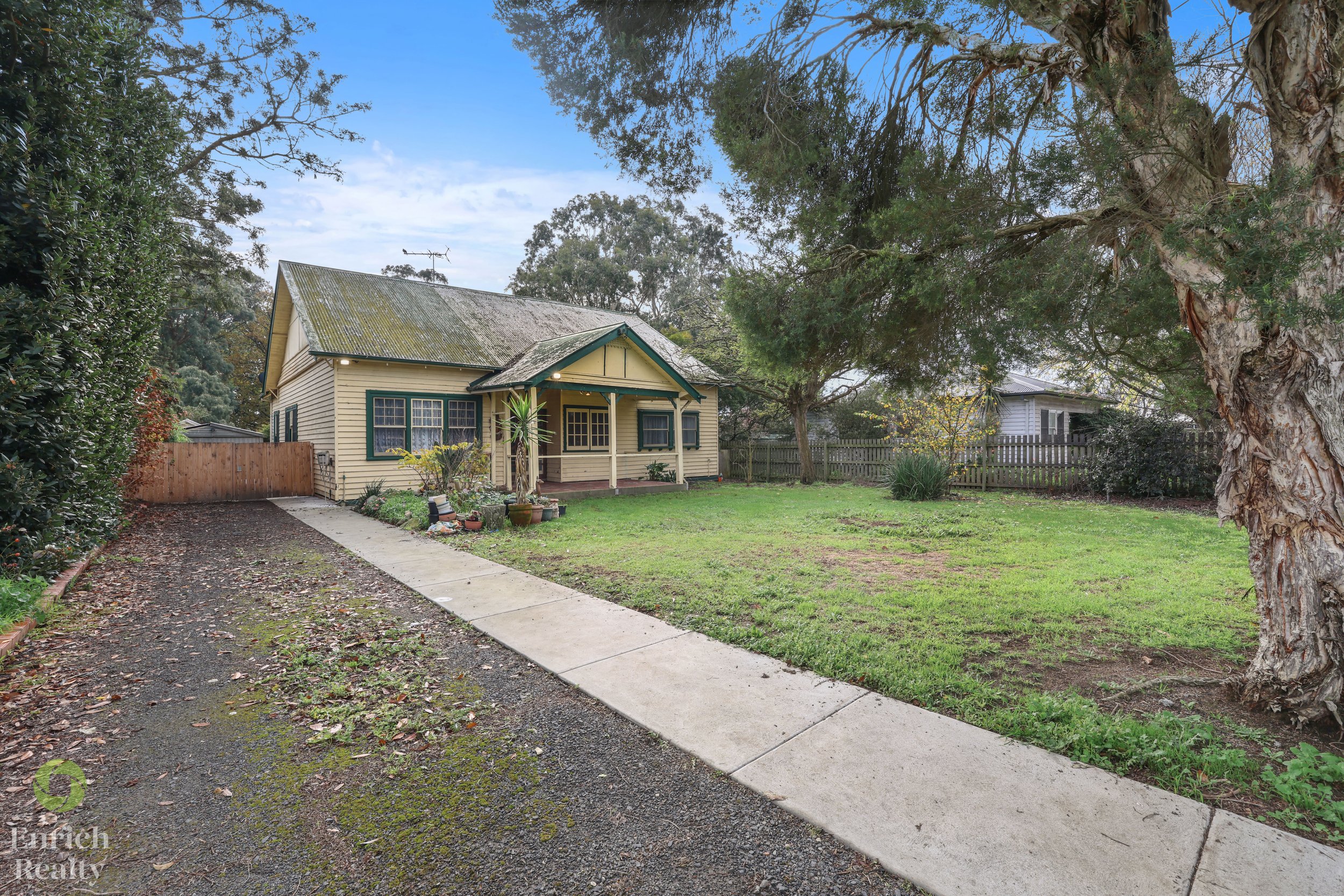 Trafalgar house for sale