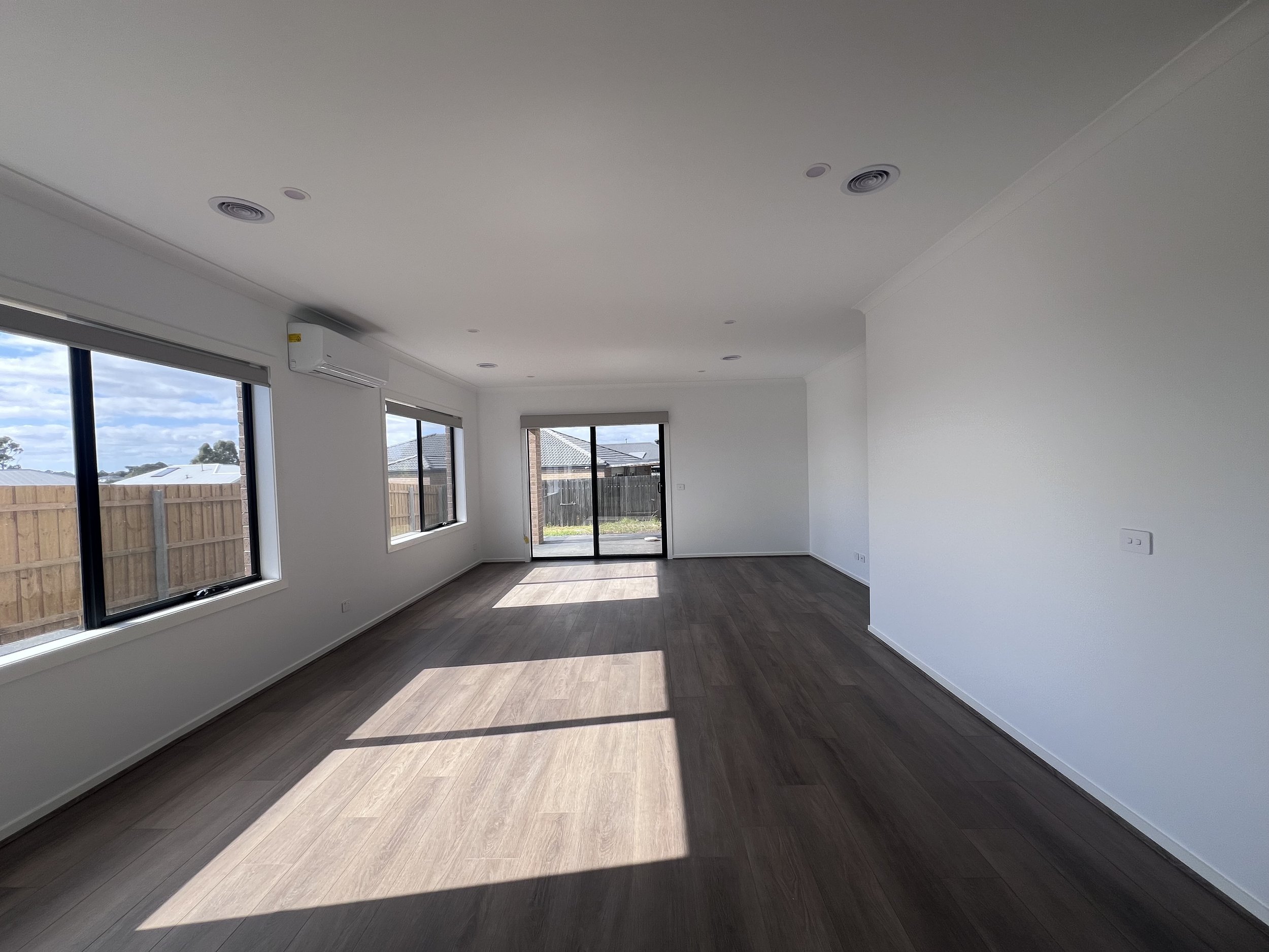 16 Emerson Dr, Traralgon - 4.jpeg