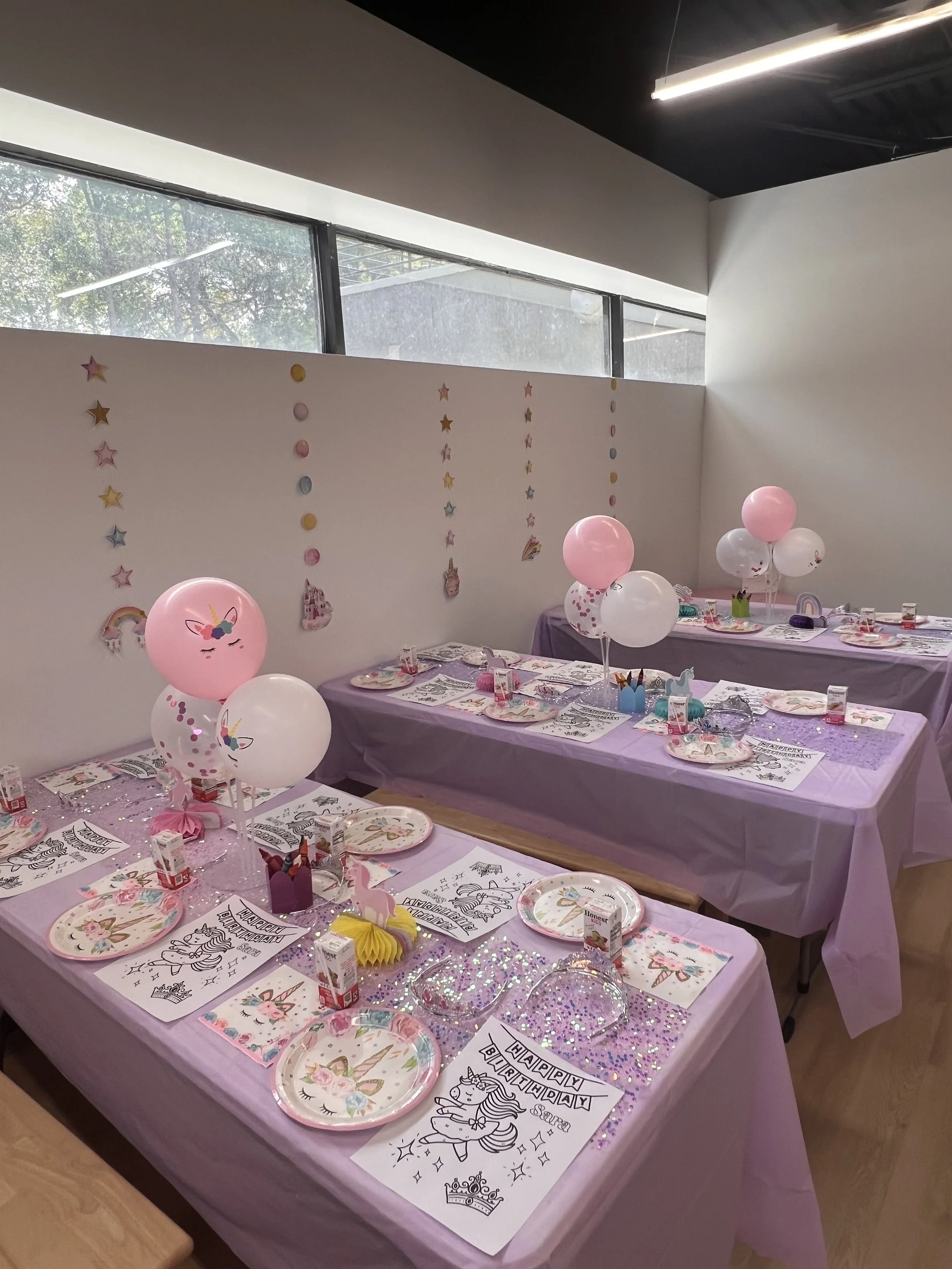 Shining Star + Custom Theme + Additional Decor