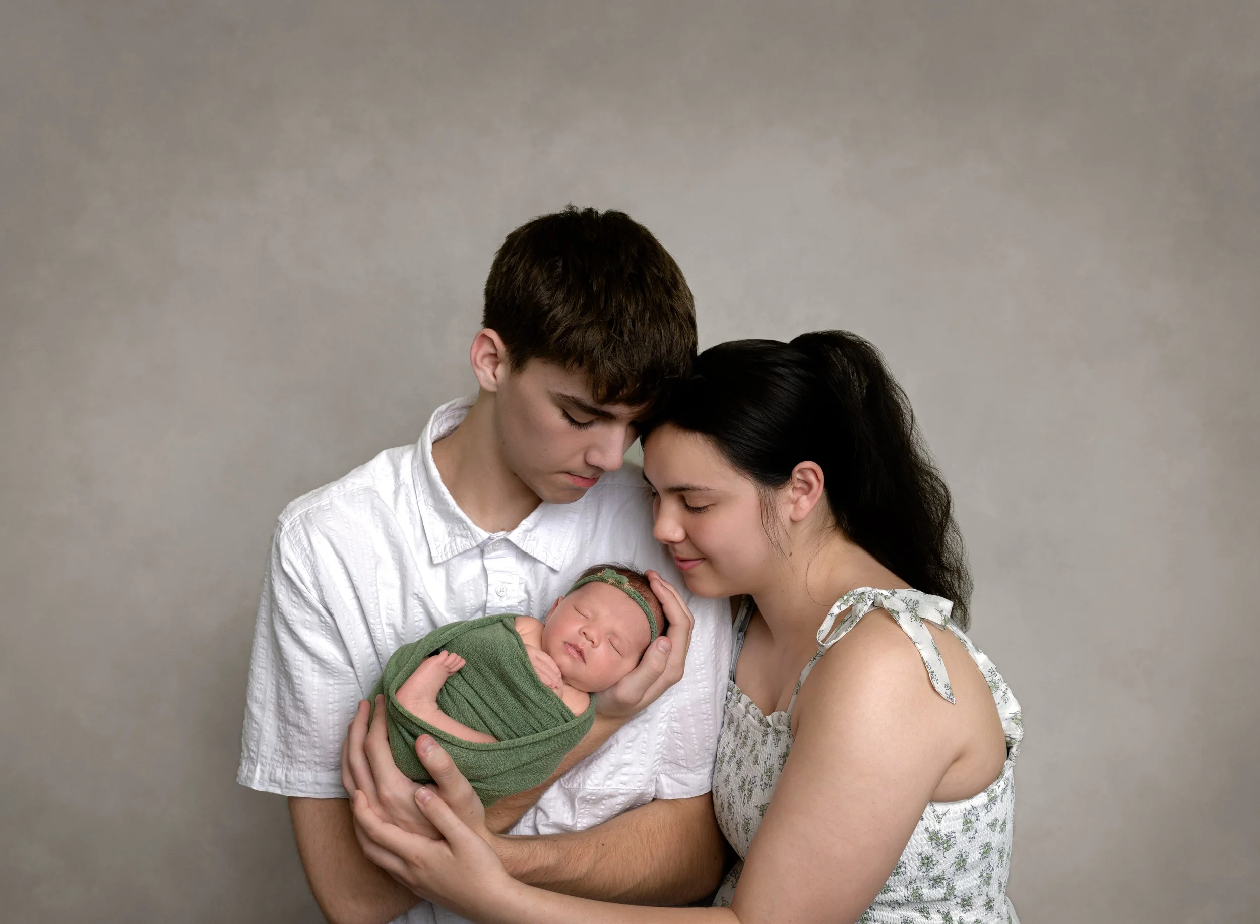 newborn-photographer-crescent-city-ca-Stay-Deli-NB-1.jpg