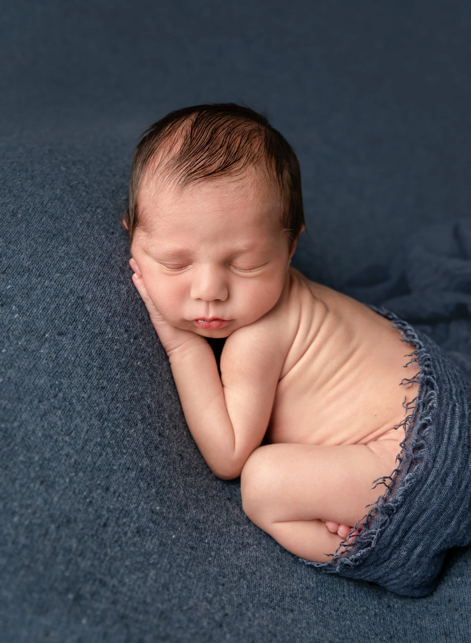 professional-newborn-photography-crescent-city-ca-Vanessa-Leon-NB-4.jpg