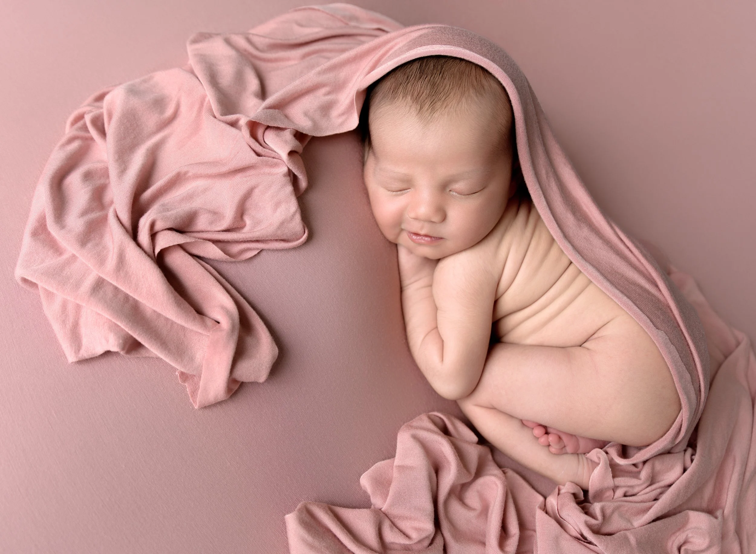 newborn-photographer-crescent-city-ca-Stay-Deli-NB-3.jpg