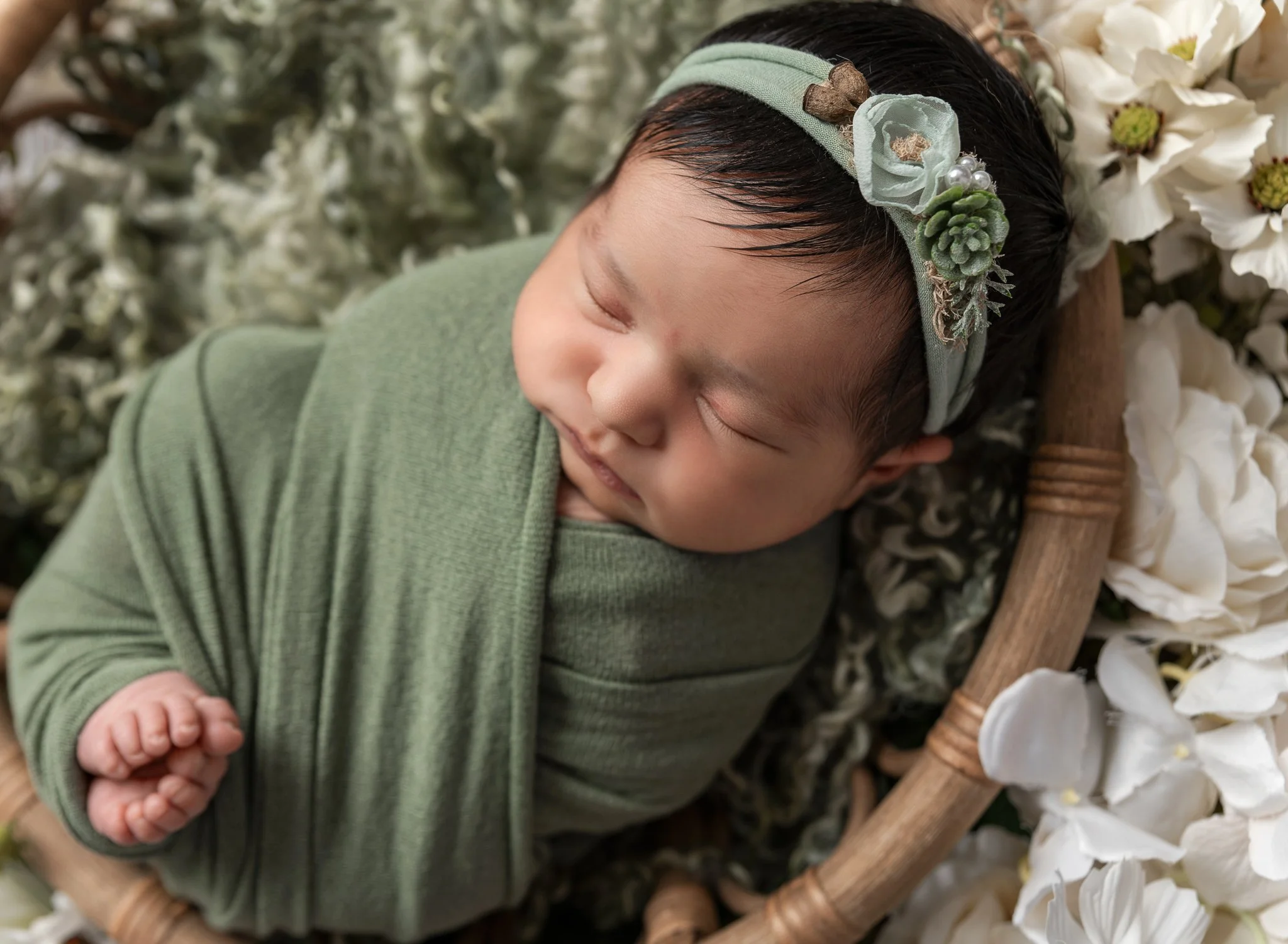 Mom chose the perfect colors for this little one&rsquo;s session. So sweet!

#newbornphotography #newbornphotographer #newbornposing #newbornsession #newbornphotoshoot
#newbornphoto #newbornphotos #newbornshoot #newbornbabies #newbornart #newbornshoo