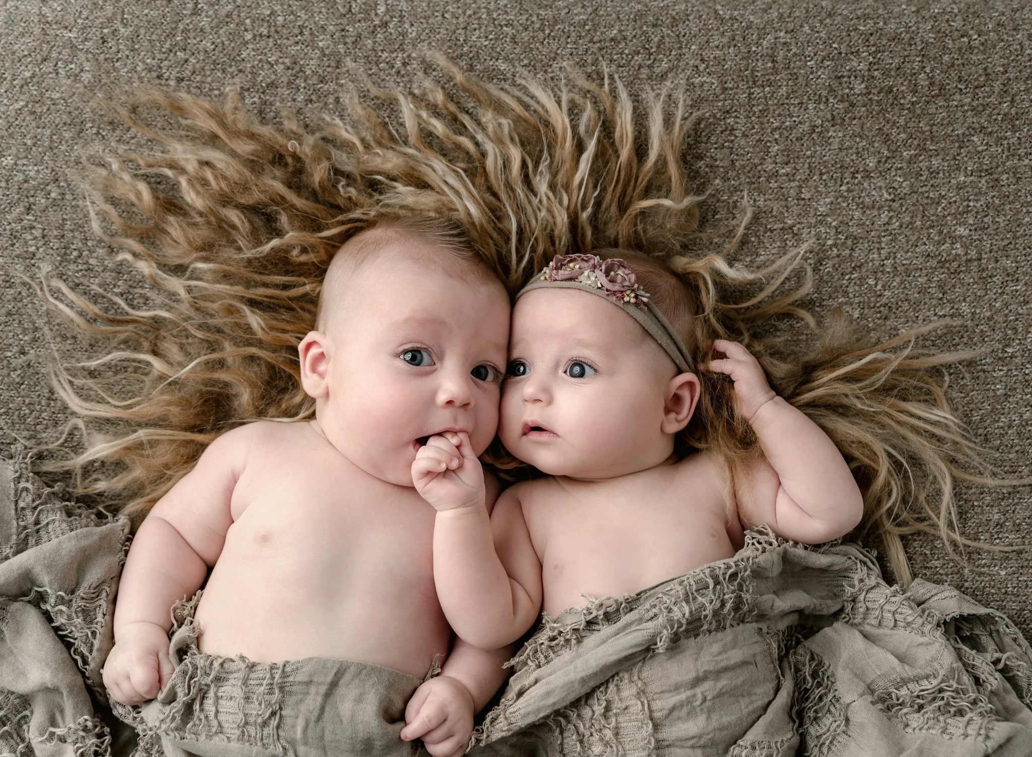 One of my favorite parts of this job, is watching babies grow up.  It's hard to believe, just 4 months ago I was doing their newborn session. They are sweet babies with sweeter personalities! 🥰

#babyphotography #babyshoot #babyphotographer #babypho