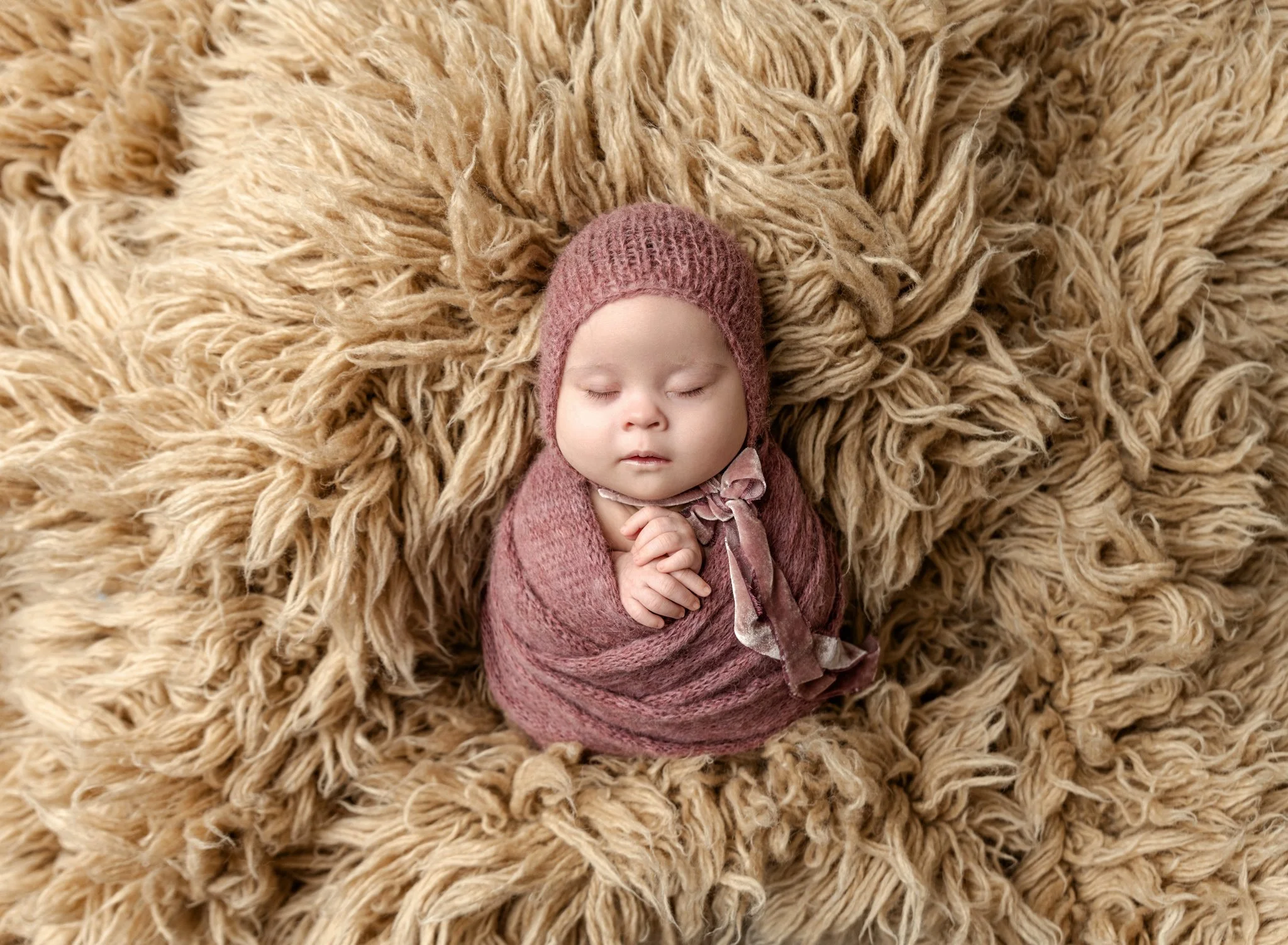 Any of my clients will tell you I love to photograph newborns.  It's my passion and I don't hide it!  This was a really special session, and I don't think I've been more excited, than when this sweet pea was in the studio.  I plan on writing a blog a