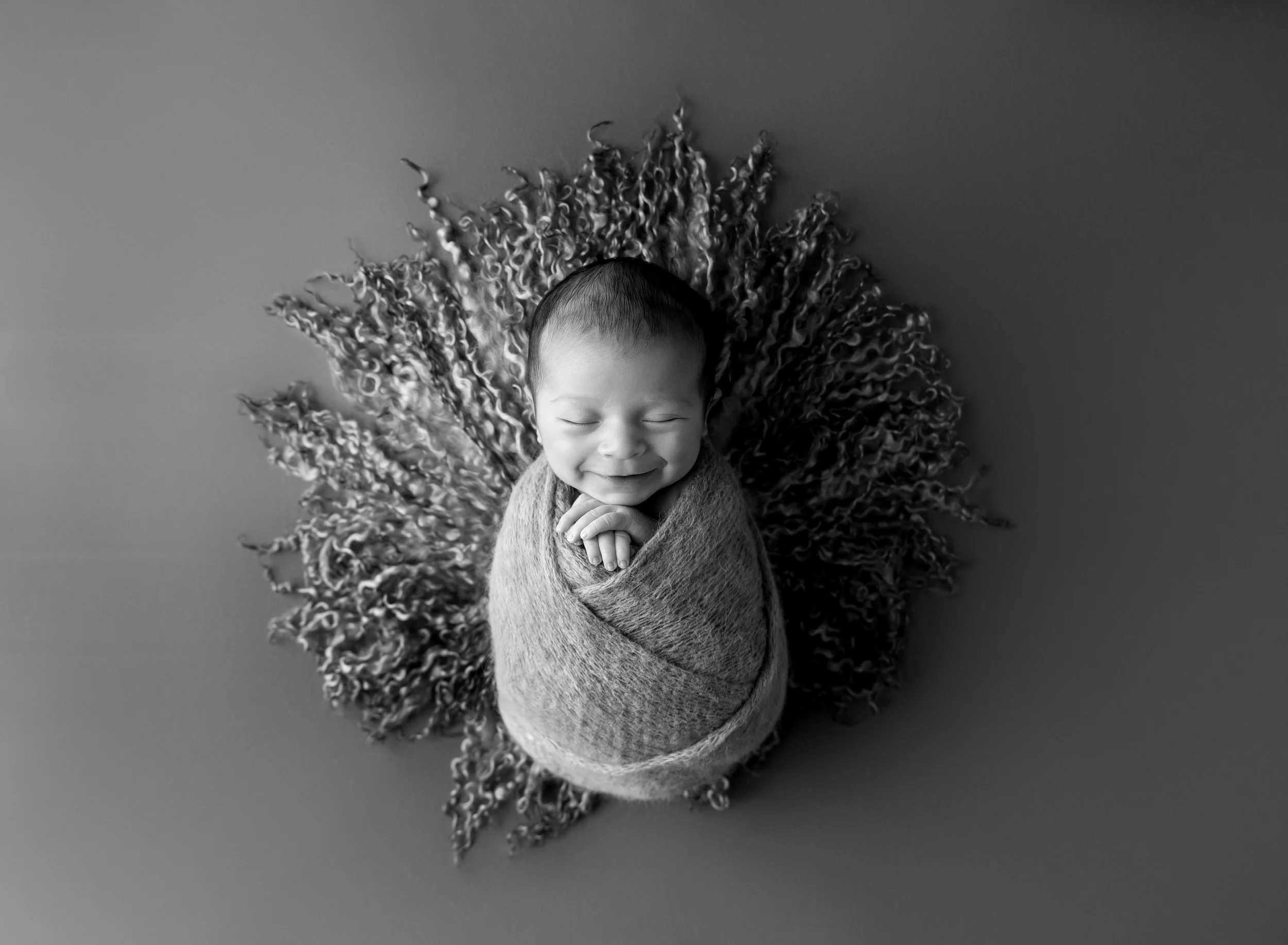 professional-newborn-photography-crescent-city-ca-Sierra-Aryus-NB-3.jpg