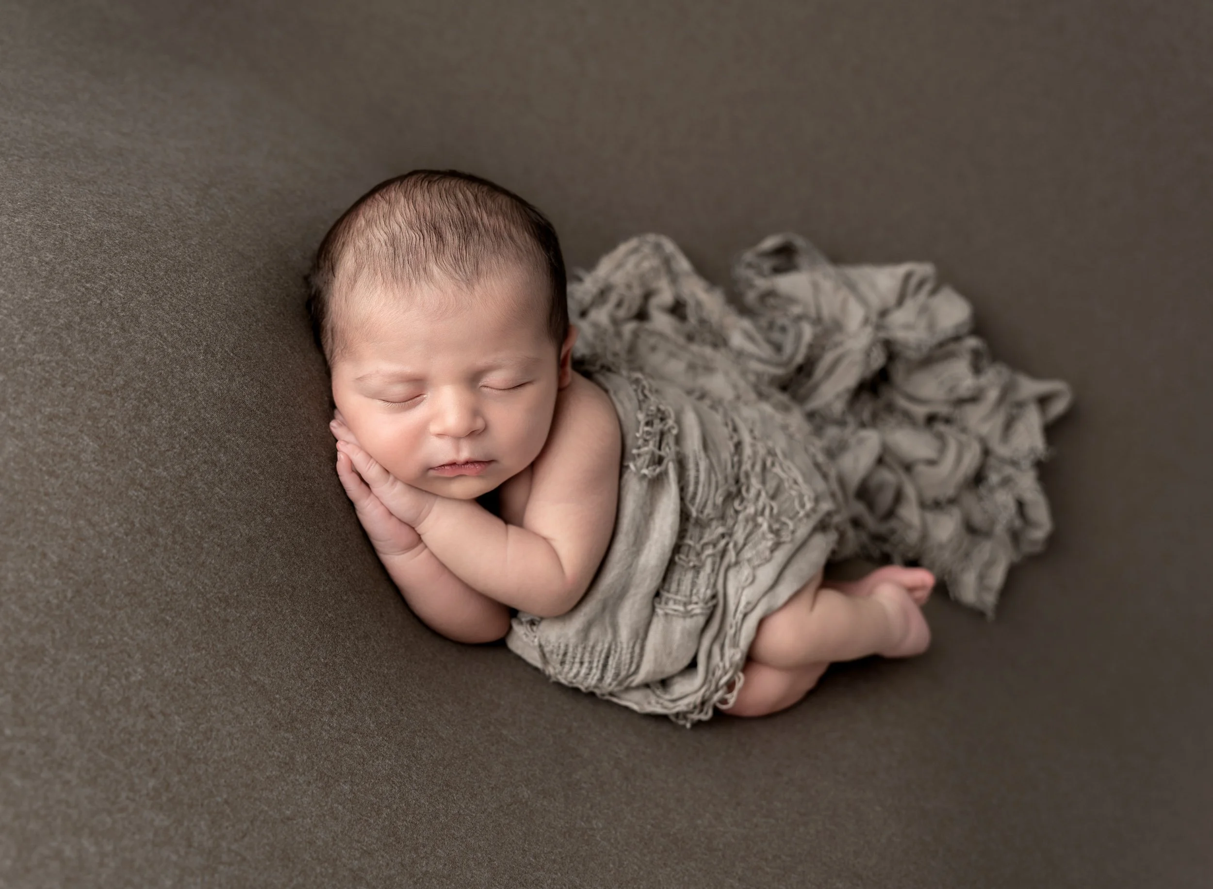 professional-newborn-photography-crescent-city-ca-Sierra-Aryus-NB-2.jpg