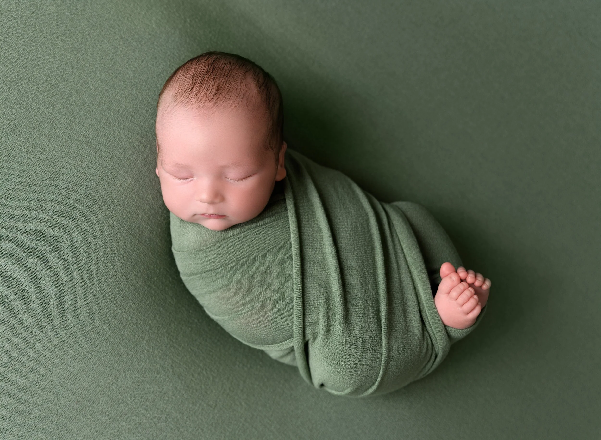 newborn-photographer-crescent-city-ca-SageRidge-1.jpg