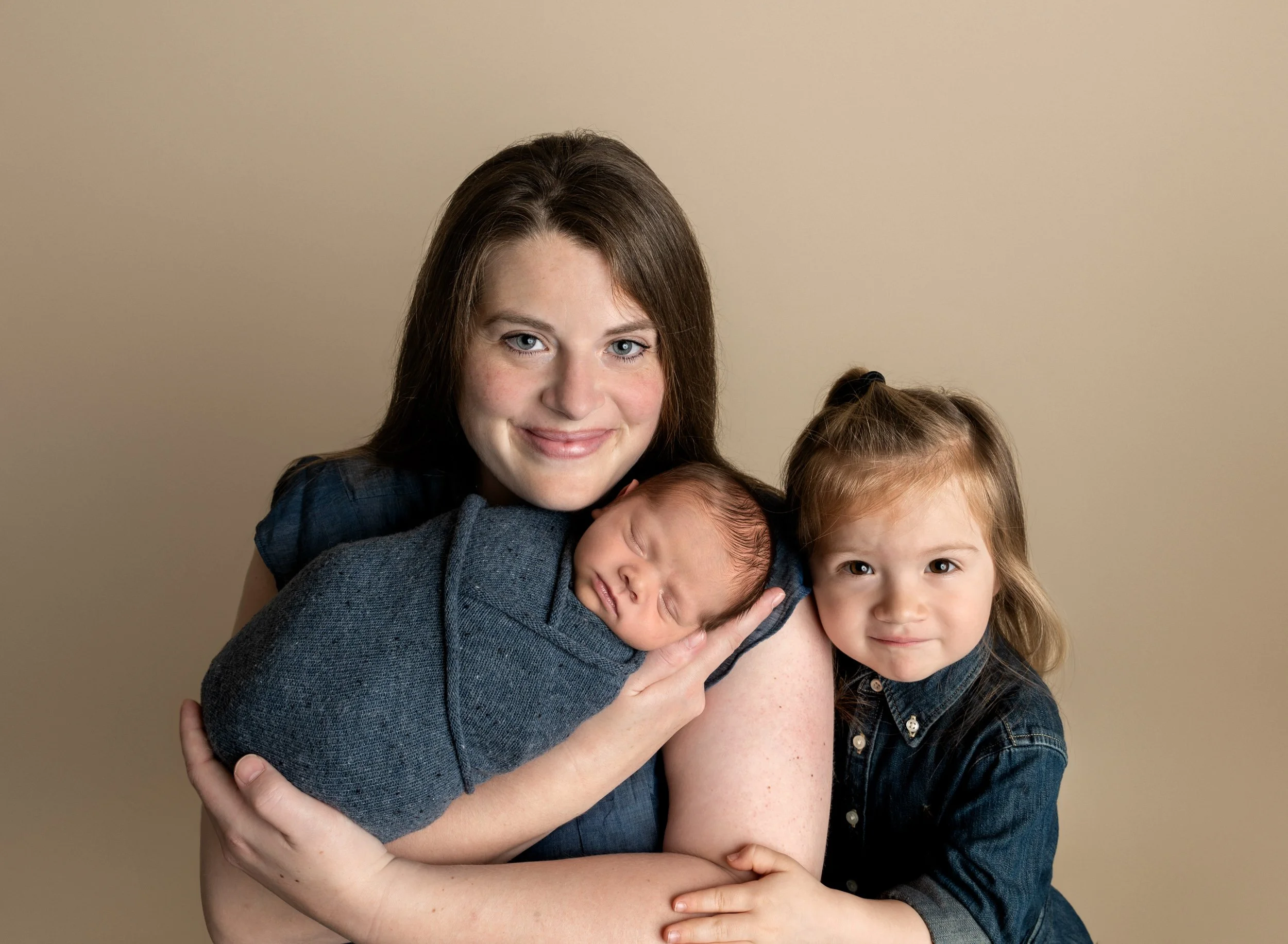 professional-newborn-photography-crescent-city-ca-Lisa-Antonio-NB-1.jpg