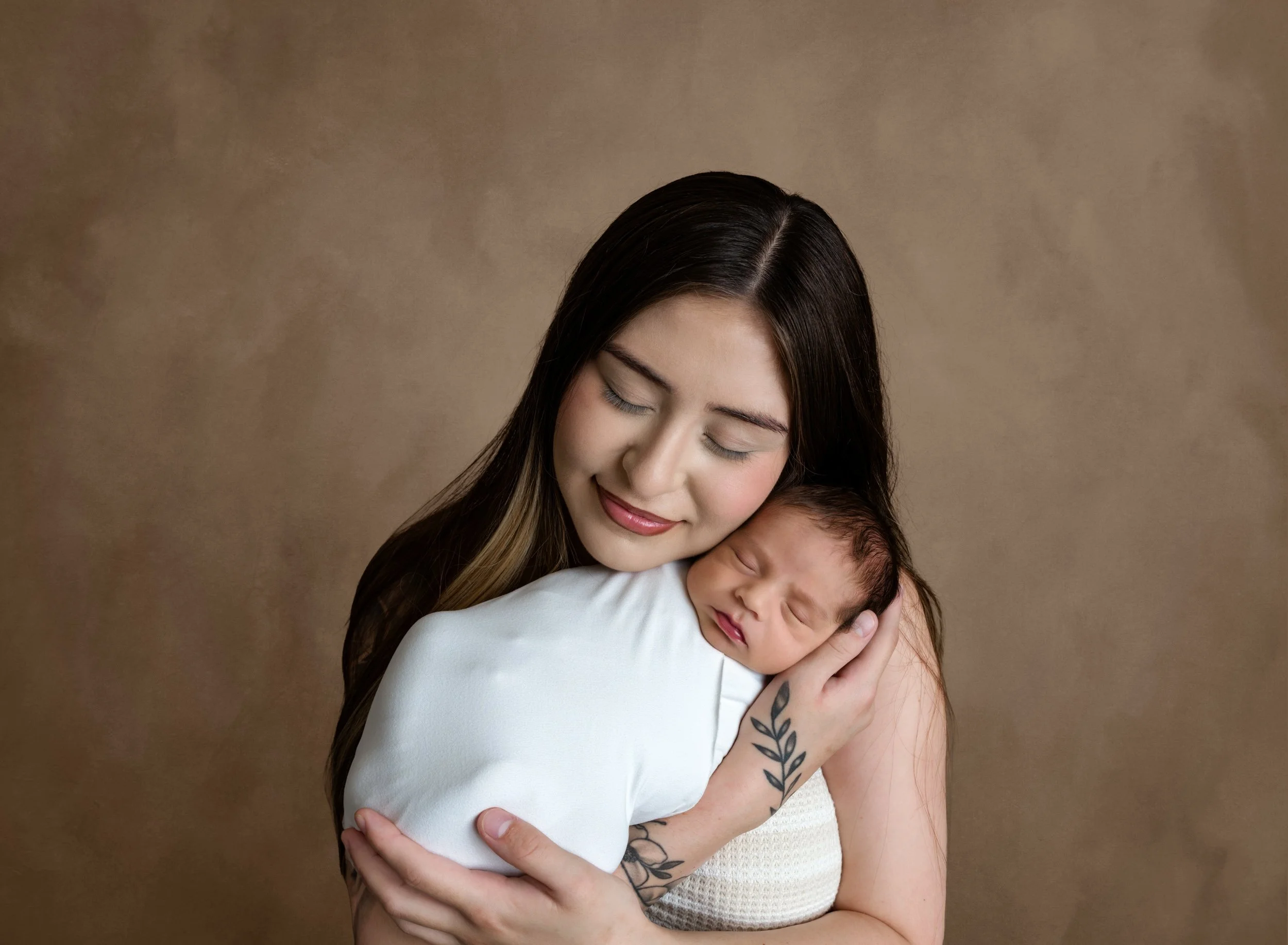 professional-newborn-photography-crescent-city-ca-AnthMauNB-1.jpg