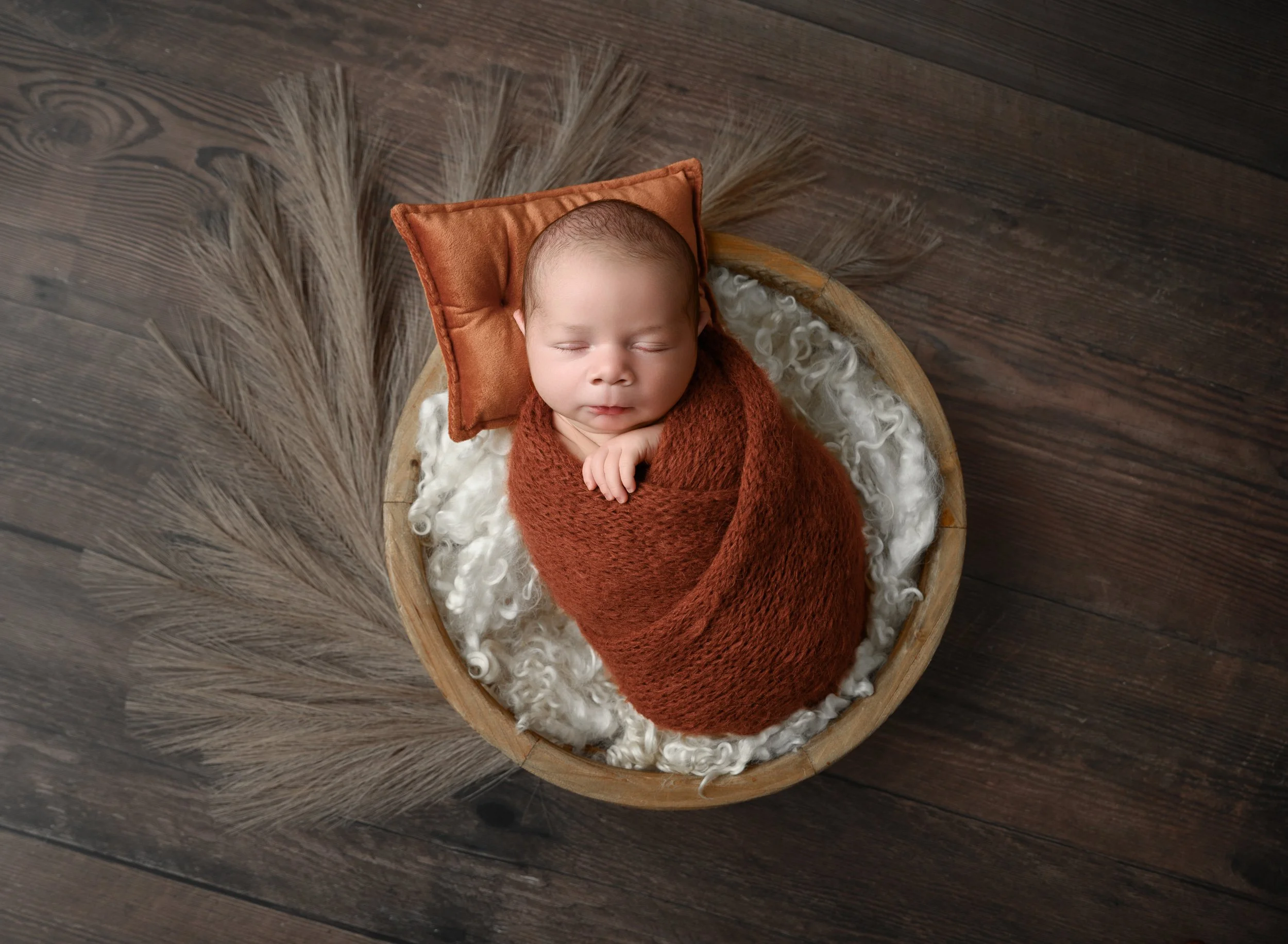 newborn-photographer-crescent-city-ca-JamieJudah-2.jpg