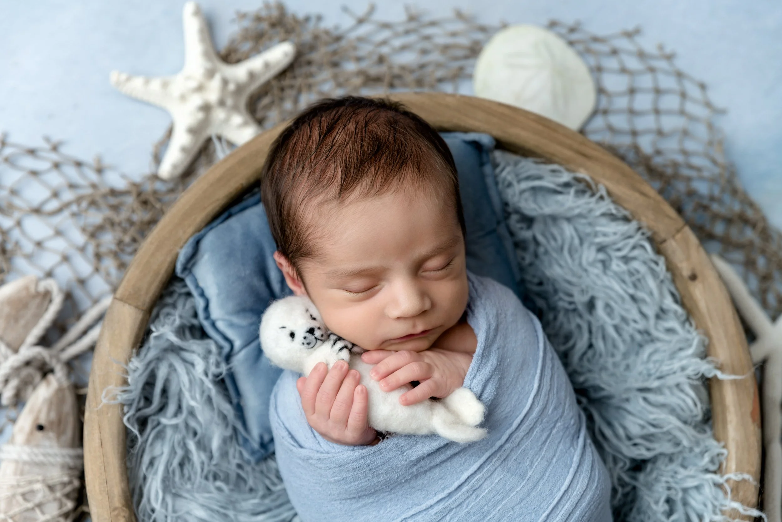 professional-newborn-photography-crescent-city-ca-MauricioAN-1.jpg