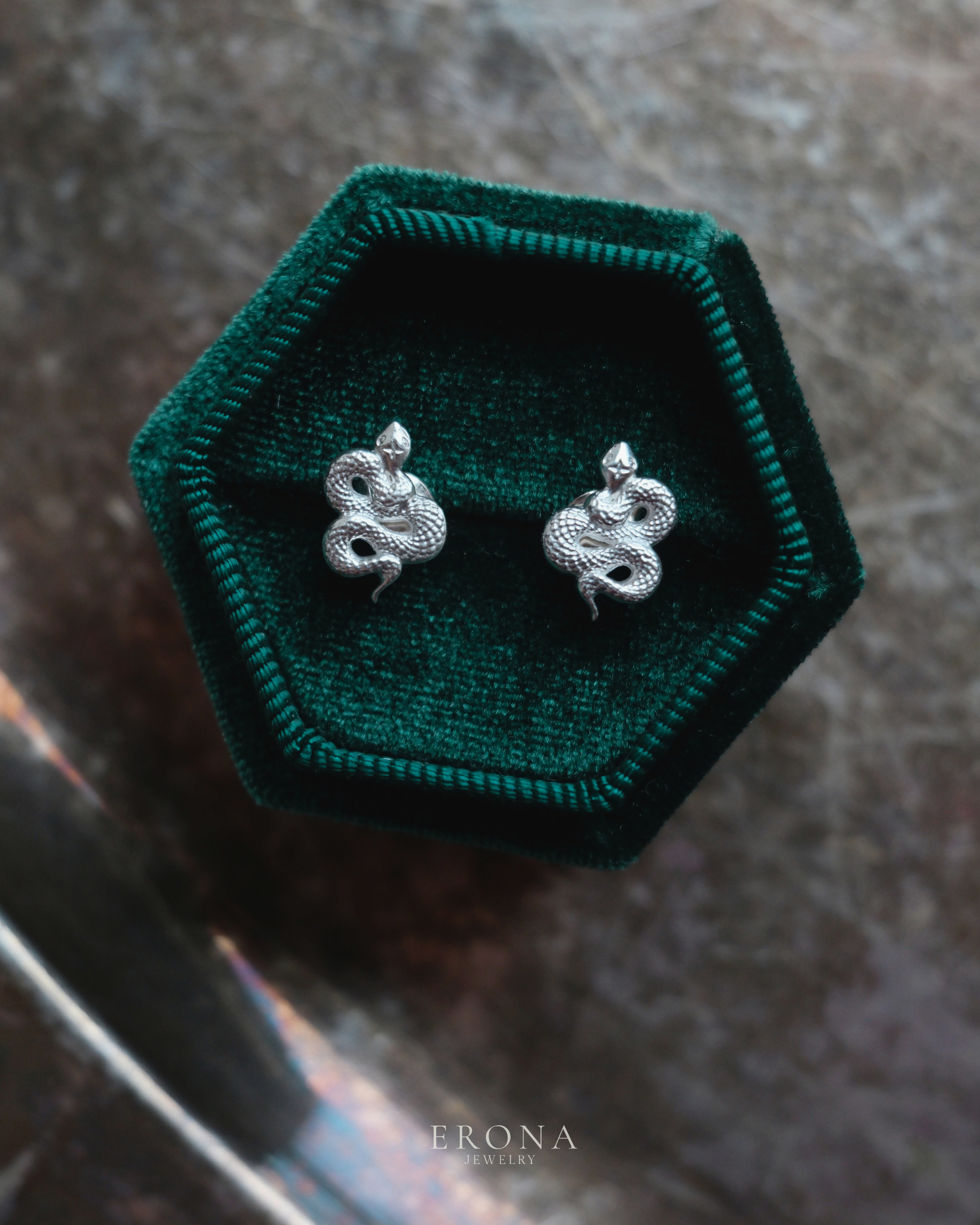 The Snake mini studs