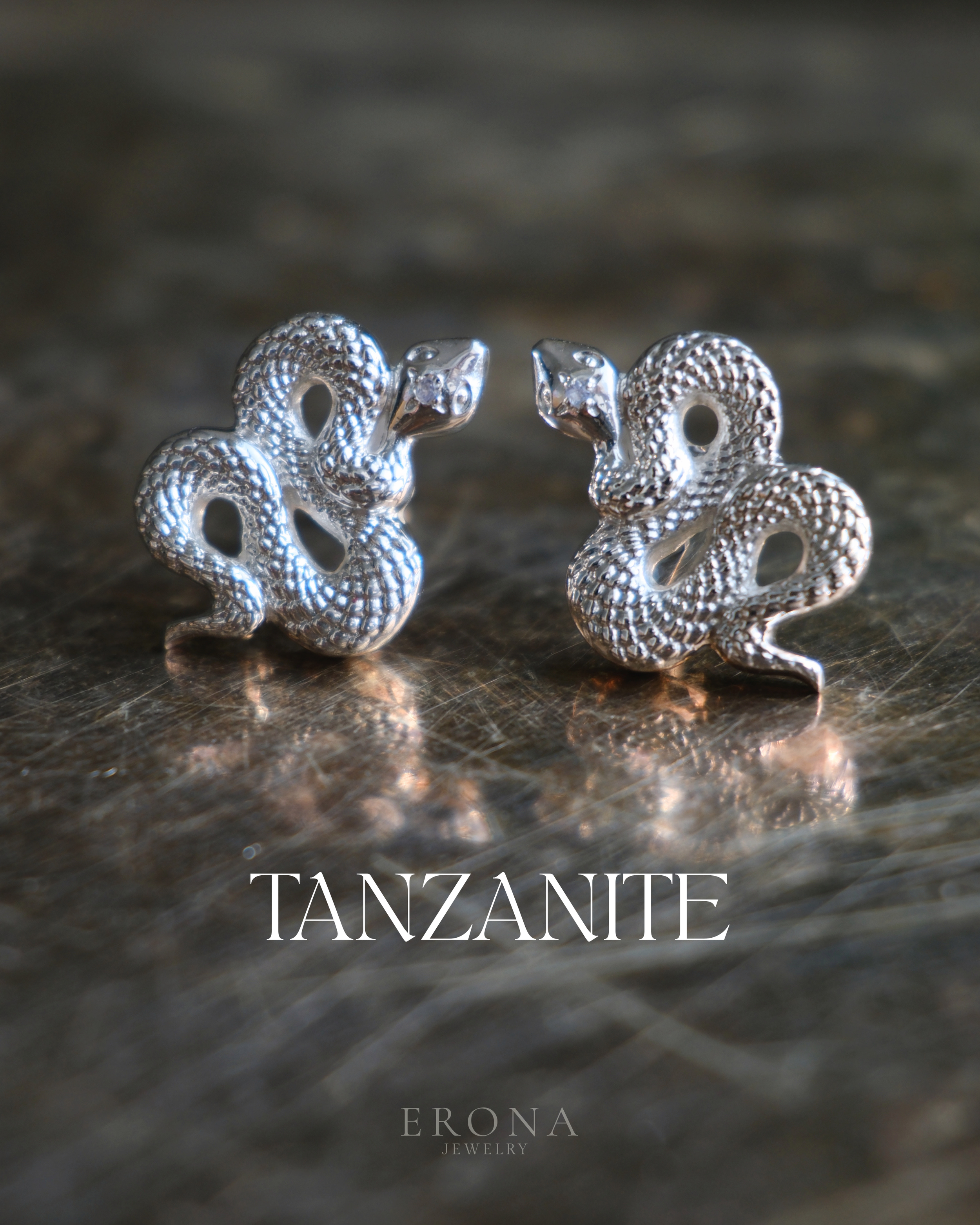 EARRINGS TANZANITE.png