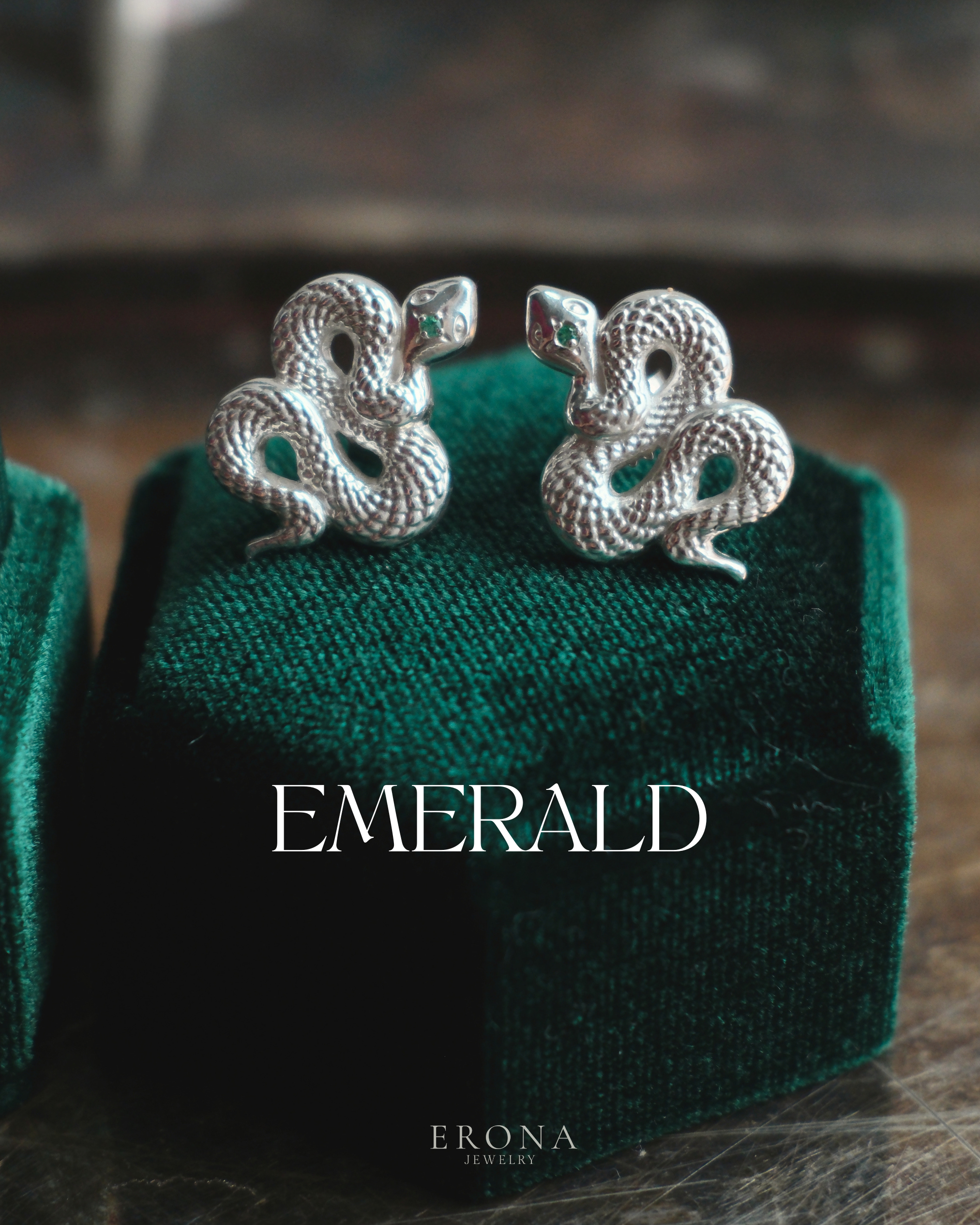 The Snake Emerald studs