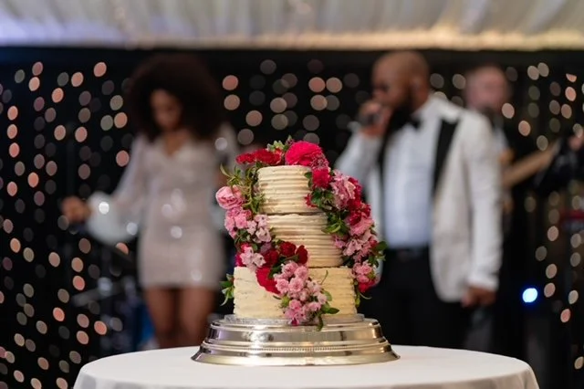 July wedding - cake flowers