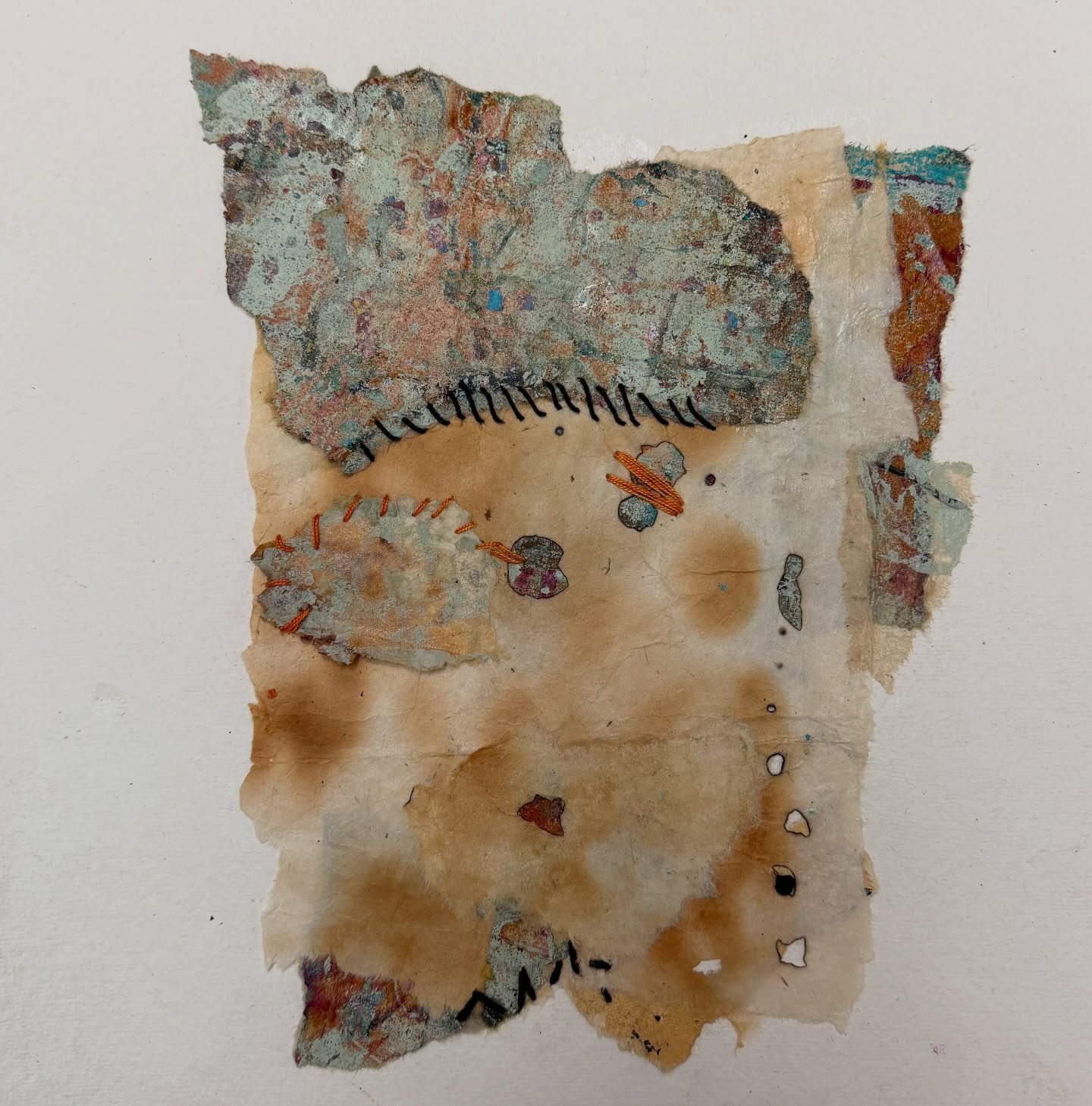 Holding the Fragment 

Burned.
Printed.
Stitched.

Holding what remains.

#abstractart #contemporaryart #printmaking #monotype#remembering