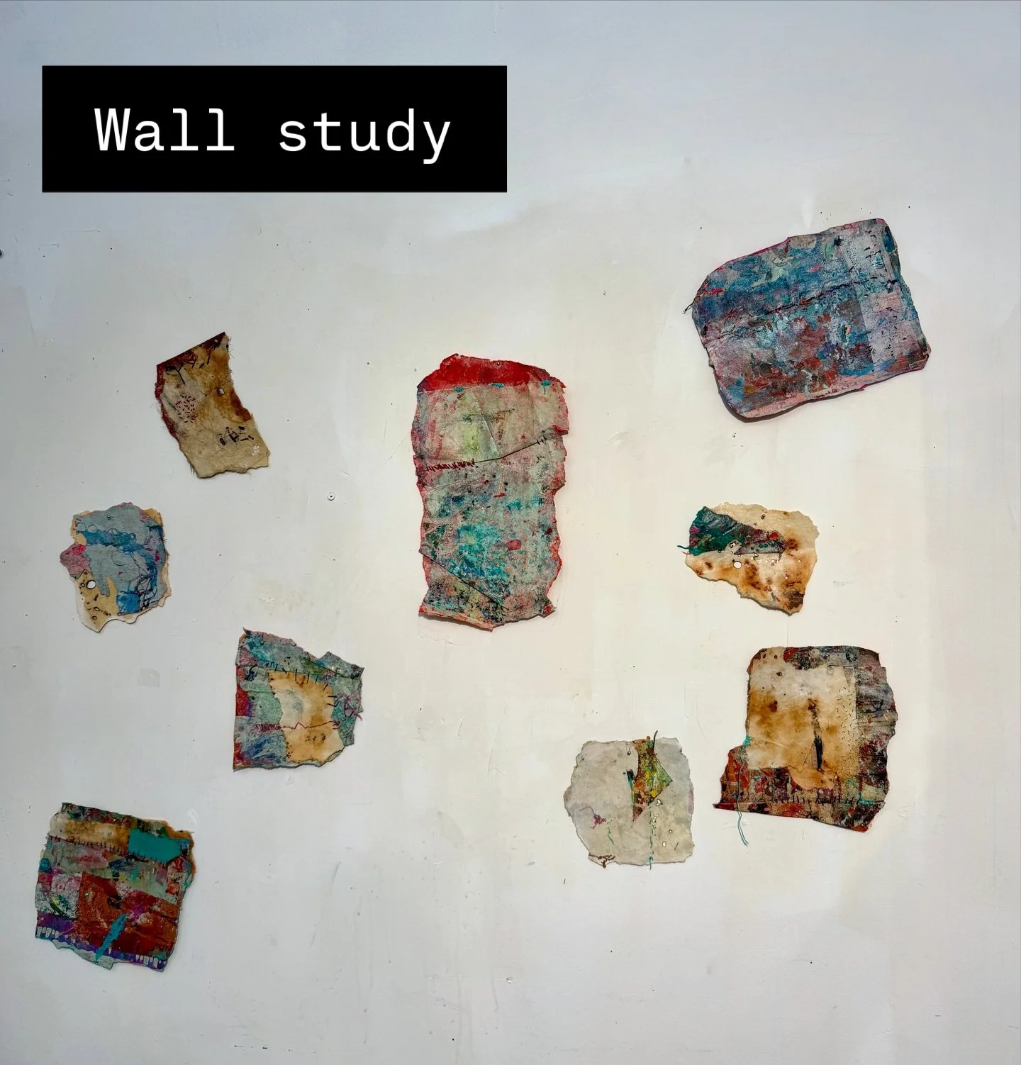 Wall Study

Fragments held in relationship.
Spacing, tension, and structure&mdash;
worked out on the wall.

Each piece carries its own history.
The work is in how they begin to speak to each other.
#installation #artonpaper #fragments #stiching