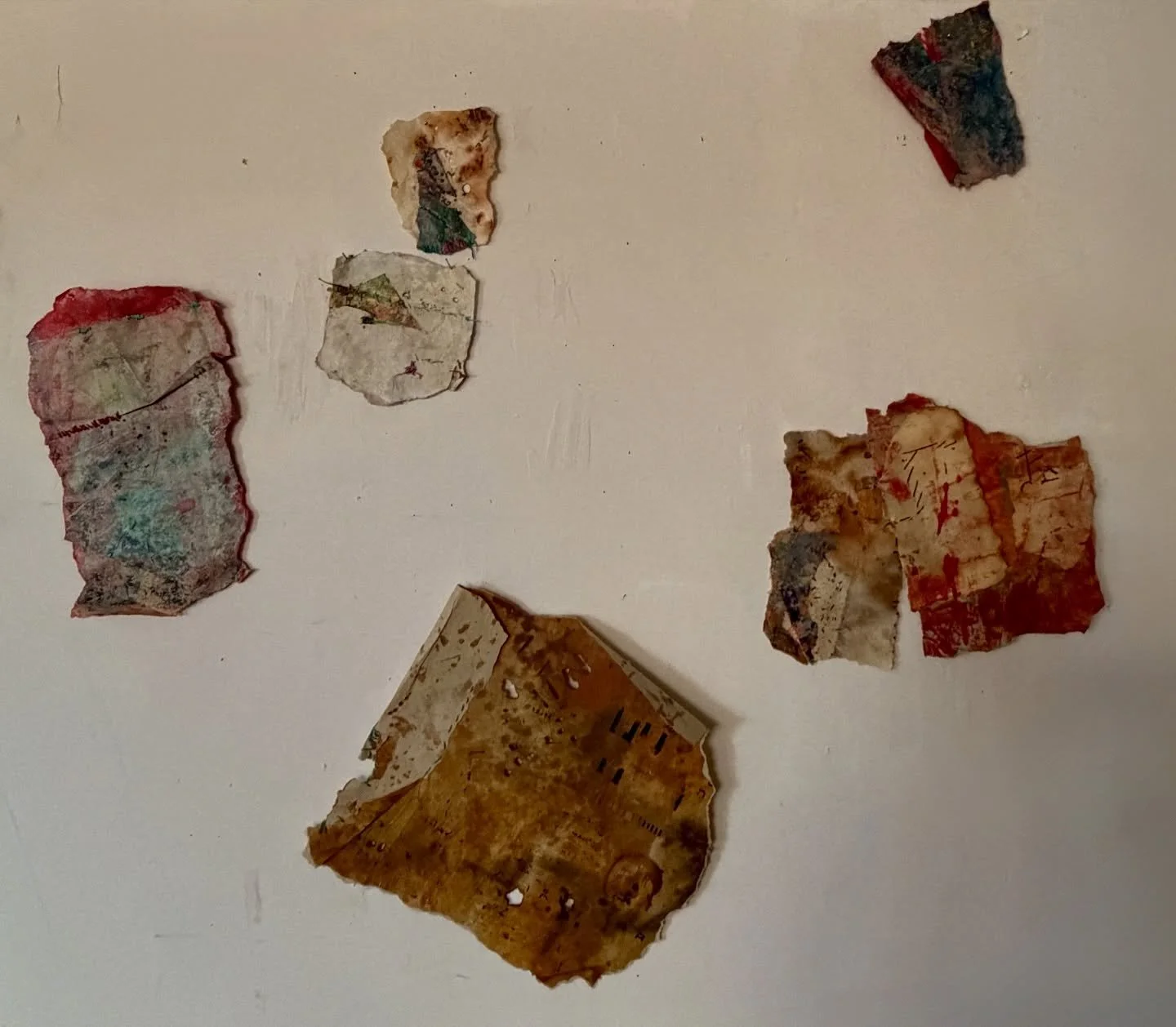 The conversation keeps changing! 
abstractart #mixedmedia #contemporaryart #artstudio #creativeprocesses