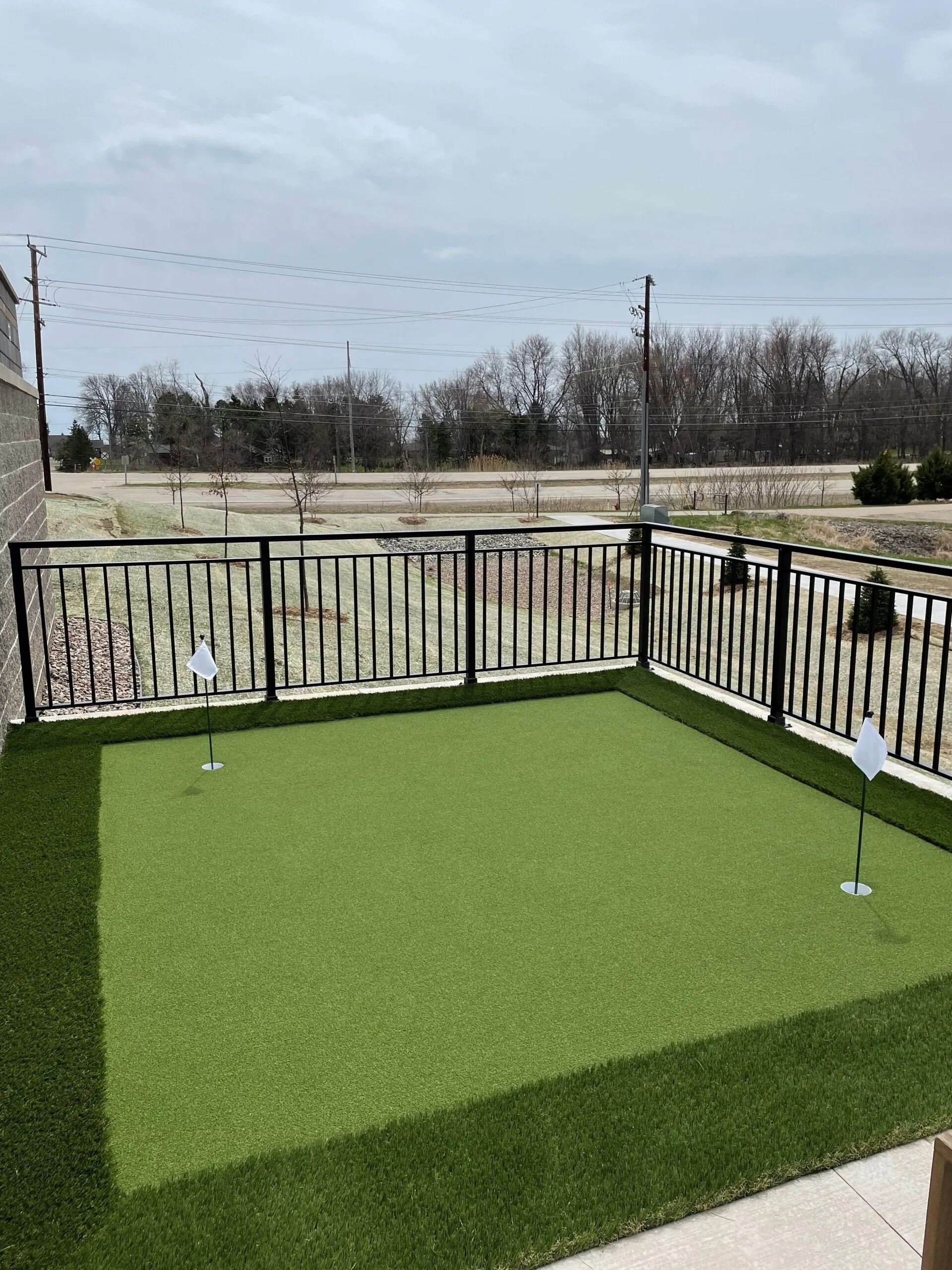 Lakeshore+Putting+Green-1920w.webp