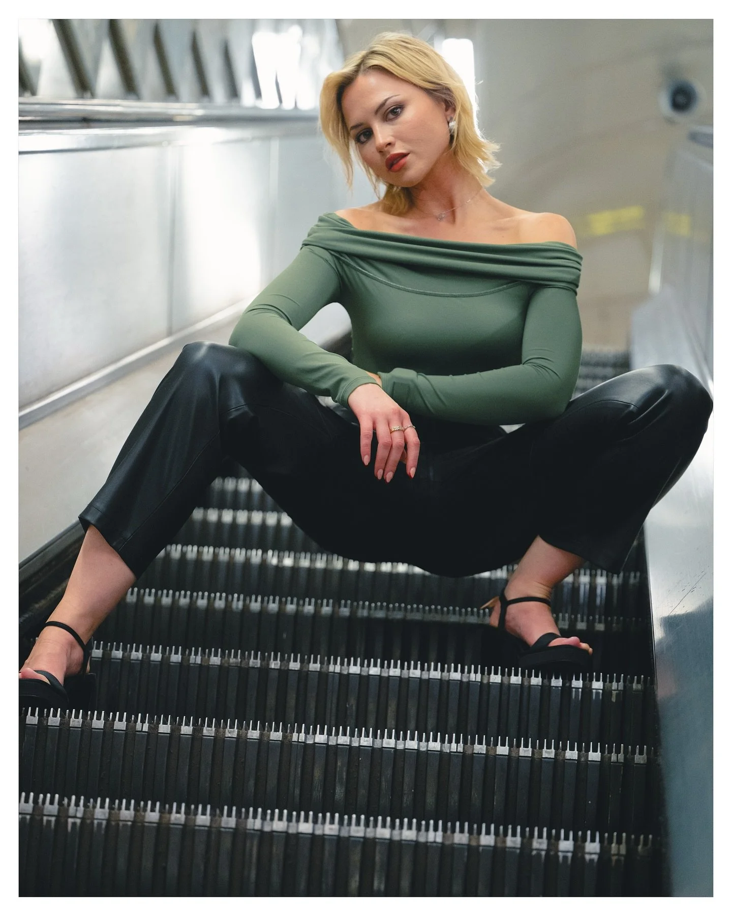 Tube shoot with Katie Royle