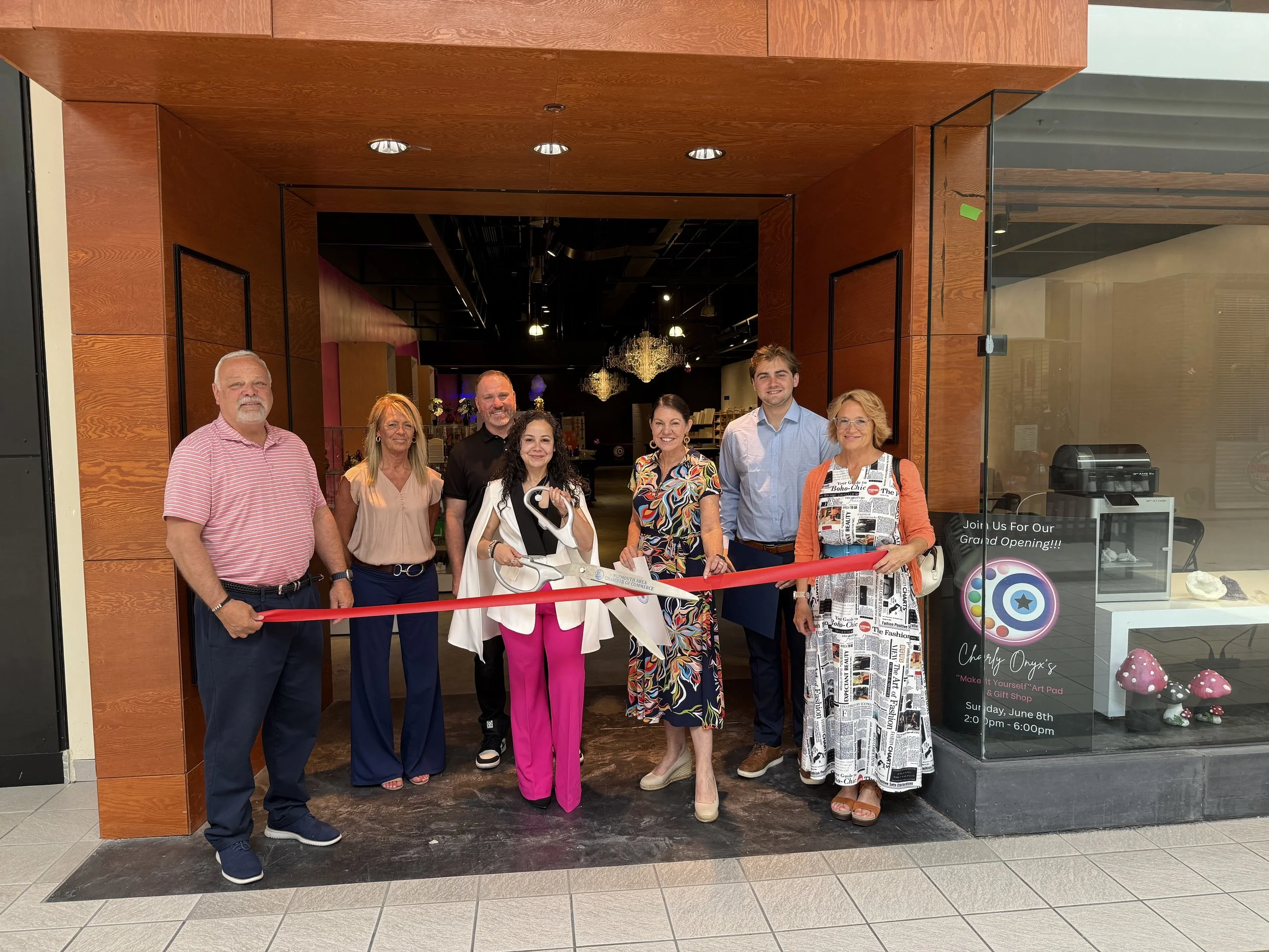 Charly Onyx Ribbon Cutting