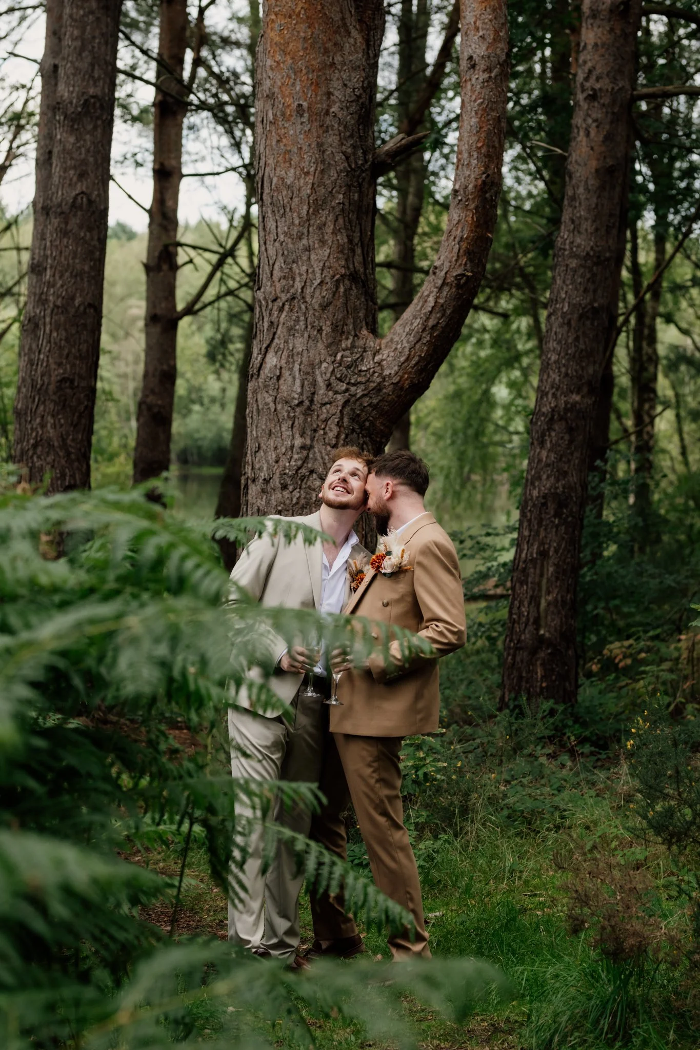 How to choose a wedding photographer (without feeling overwhelmed)