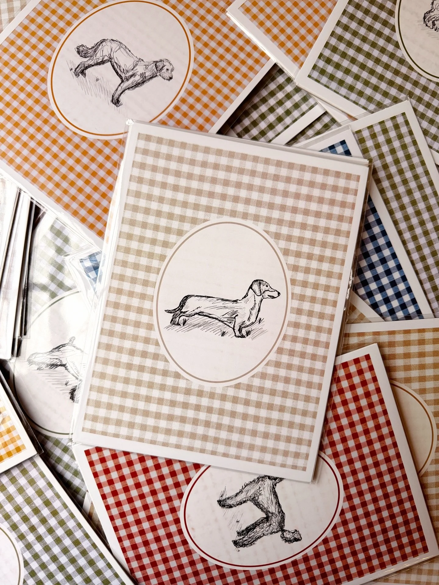 Extra grateful lately🤍

I never thought I&rsquo;d get to fill so many homes with sweet reminders of their furry loved ones. Here&rsquo;s just a peek at some of the prints that went to new homes this holiday season🌲🌲🌲