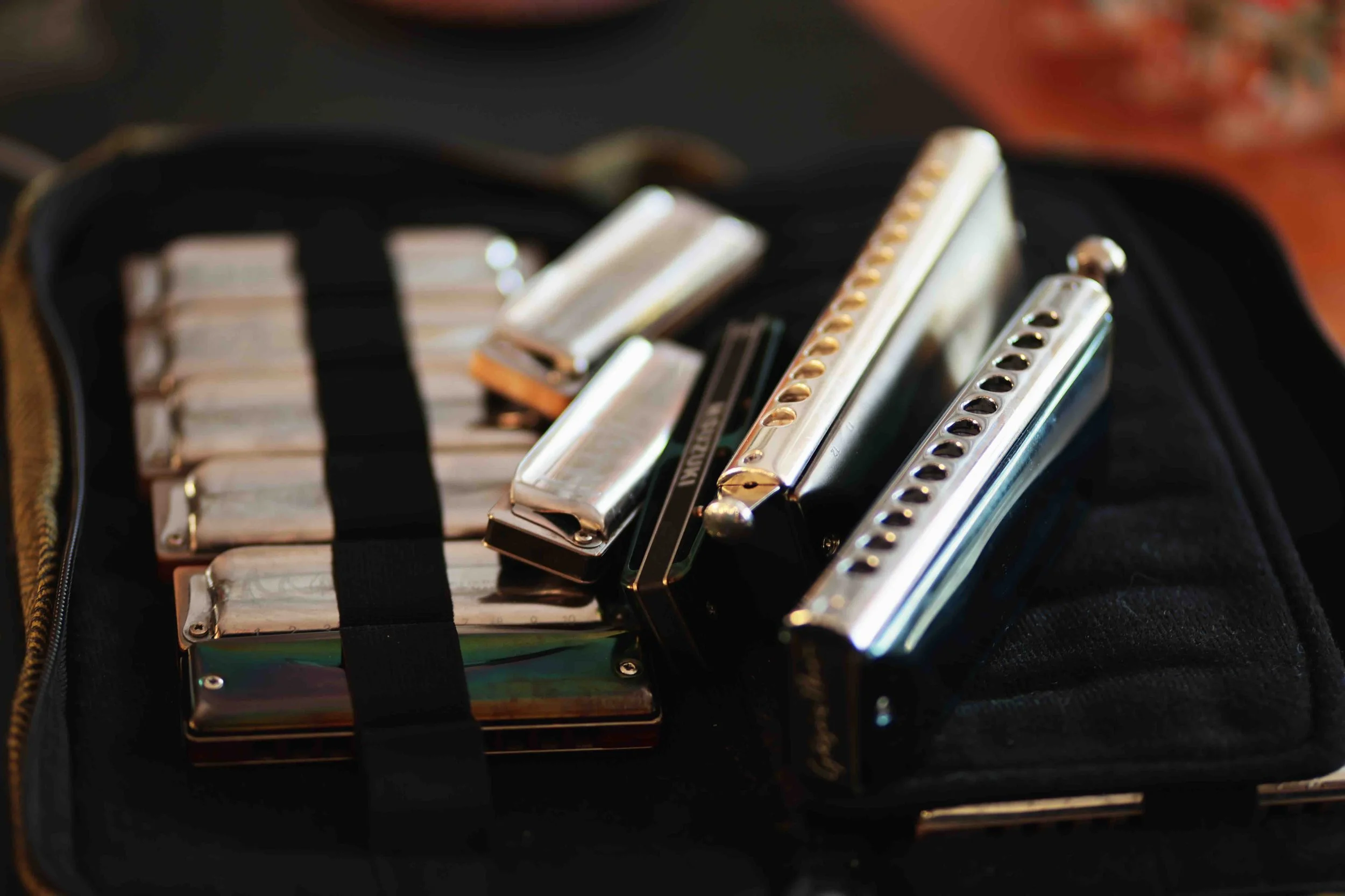 My first harmonica(s): a journey from Diatonic to Chromatic