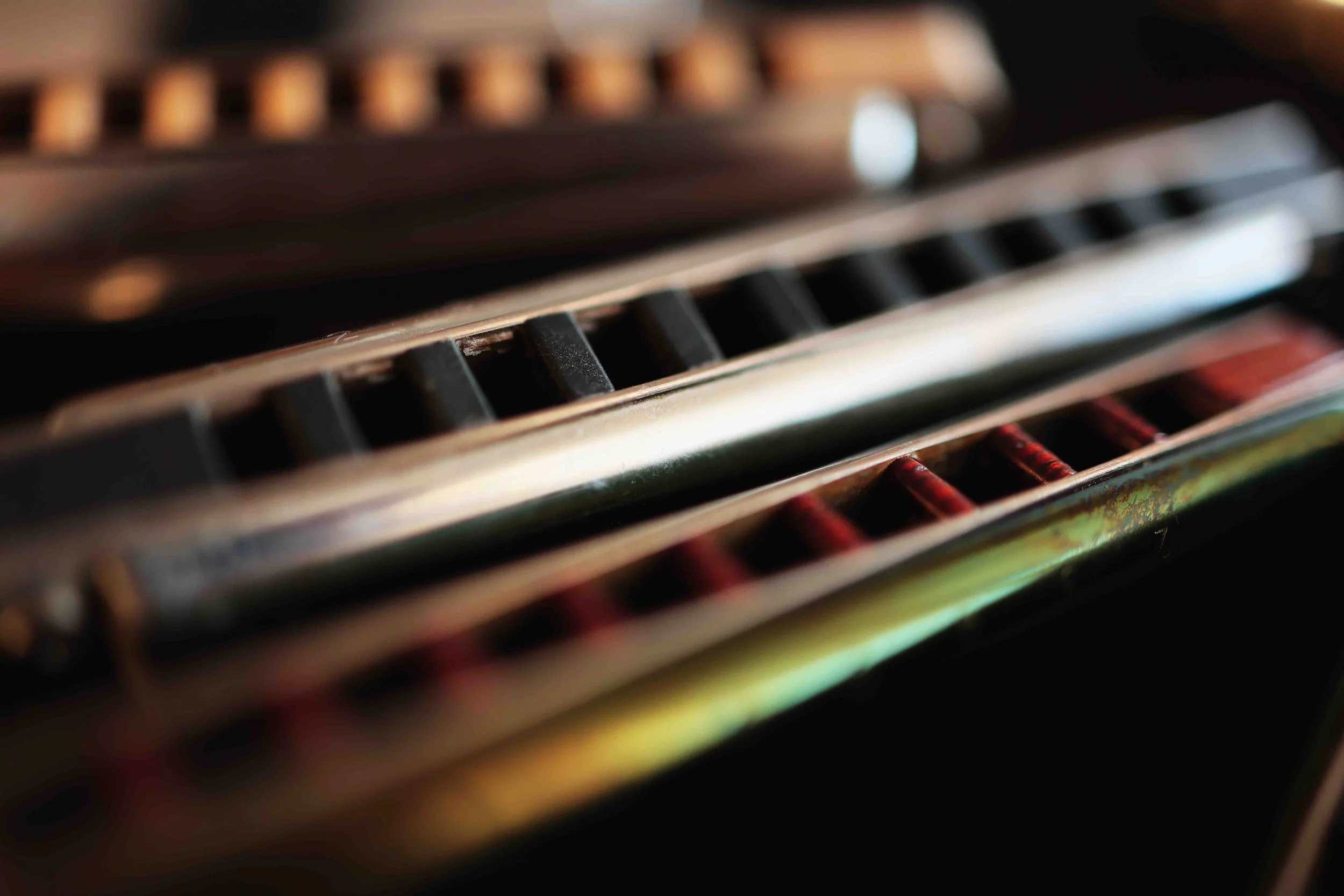 Harmonica saliva production tips