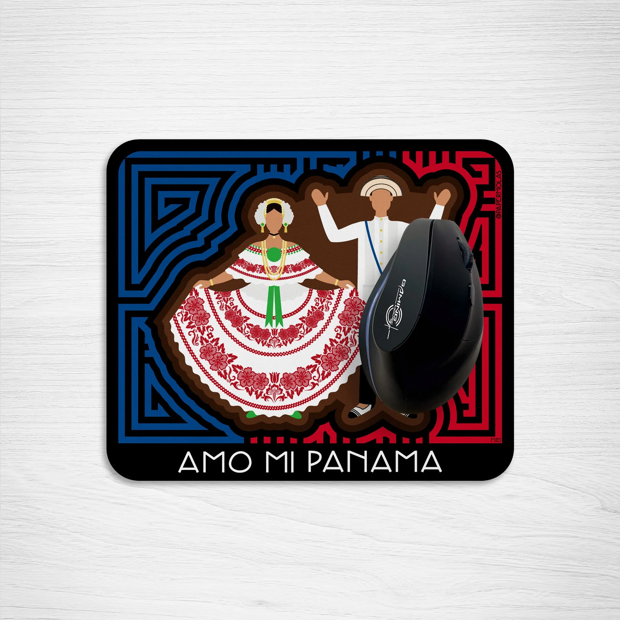 Pollera y Camisilla Santeña Mousepad