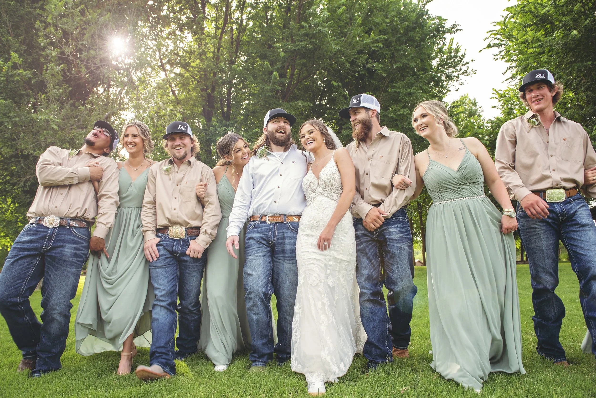 Large wedding party photography experience. 