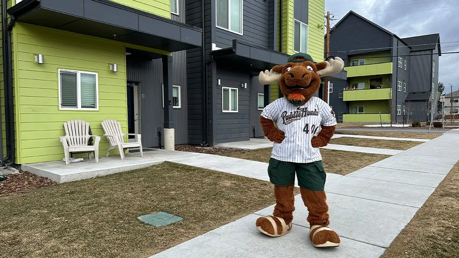 PaddleHeads mascot Paxton at Westside Place