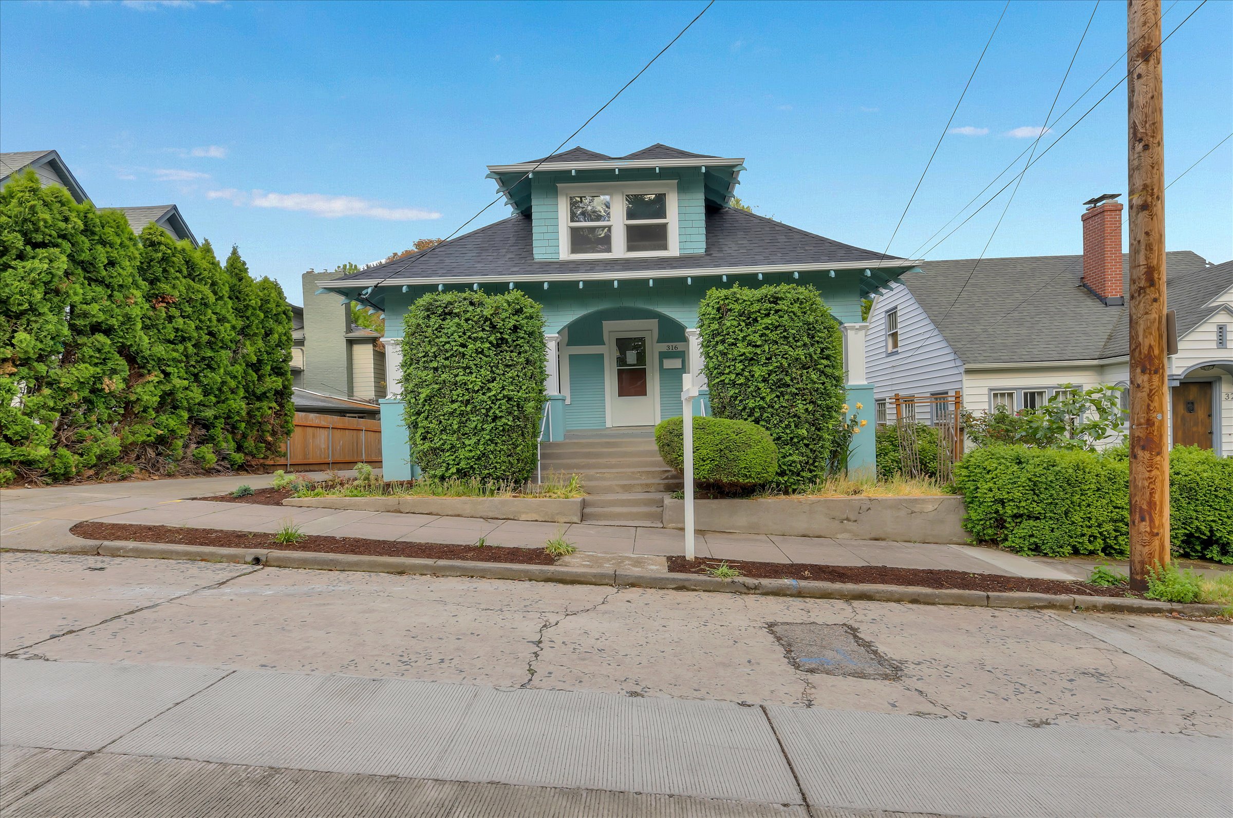 02-316 SE 31st Ave-2.jpg