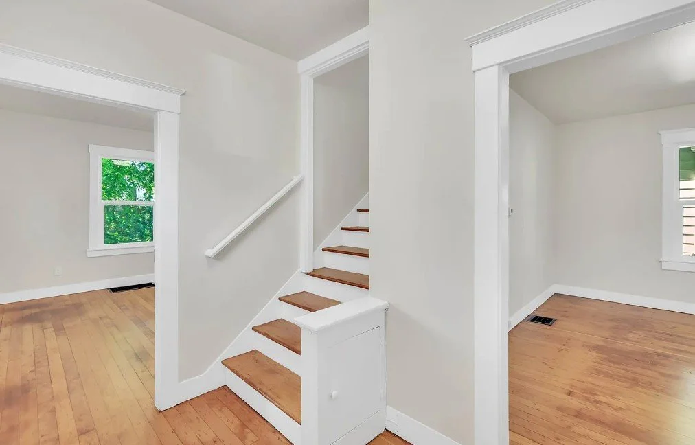 617 Se 20th lving room after.jpg