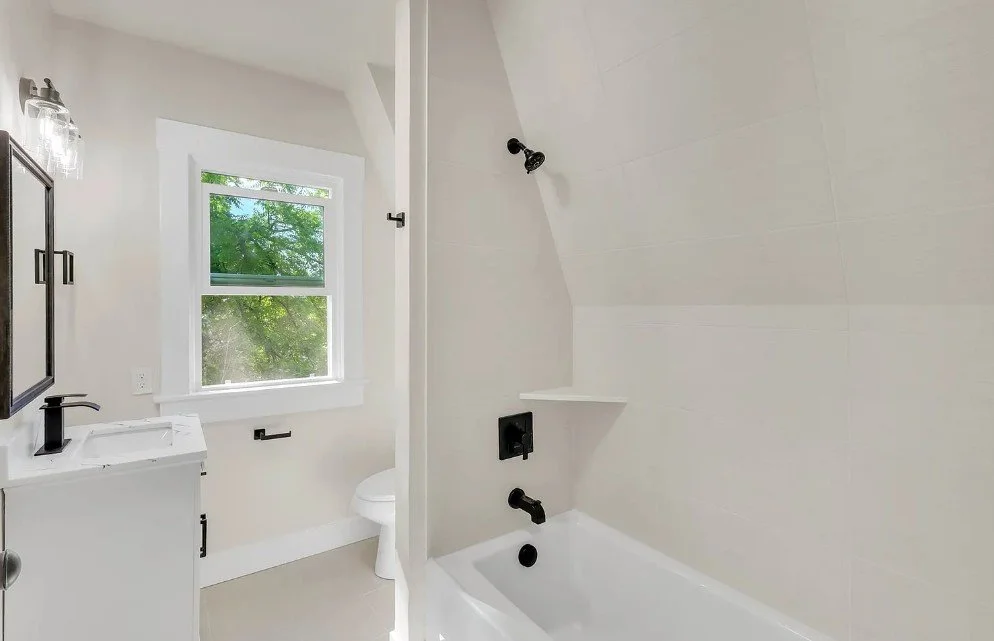 617 Se 20th Bathroom After.jpg
