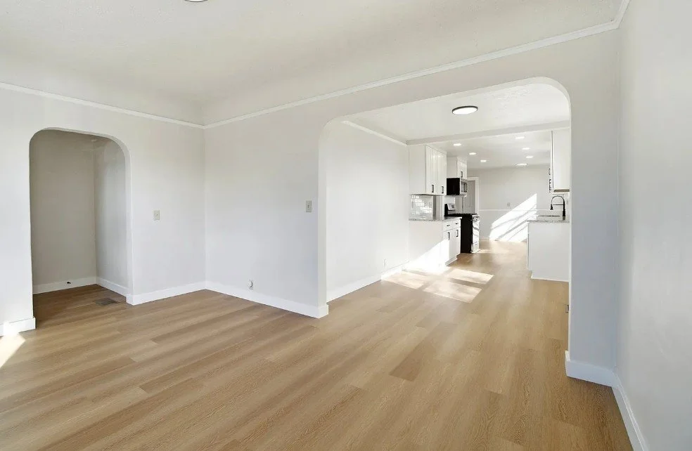 2542 Se 18th After Front room 2.jpg
