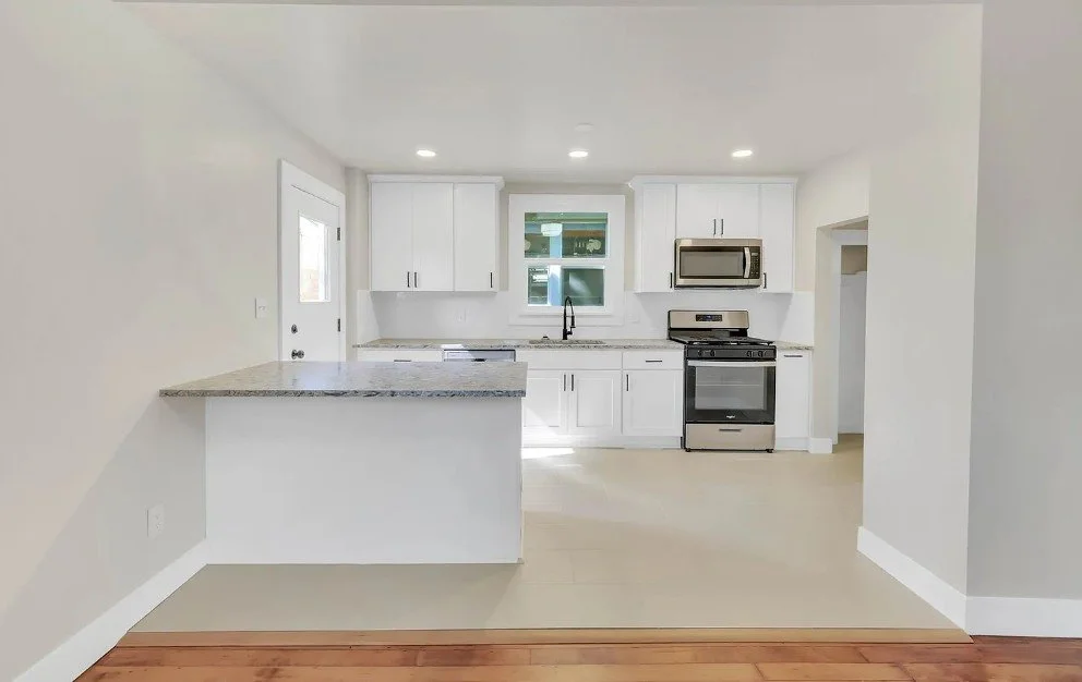 617 Se 20th Kitchen after 2.jpg