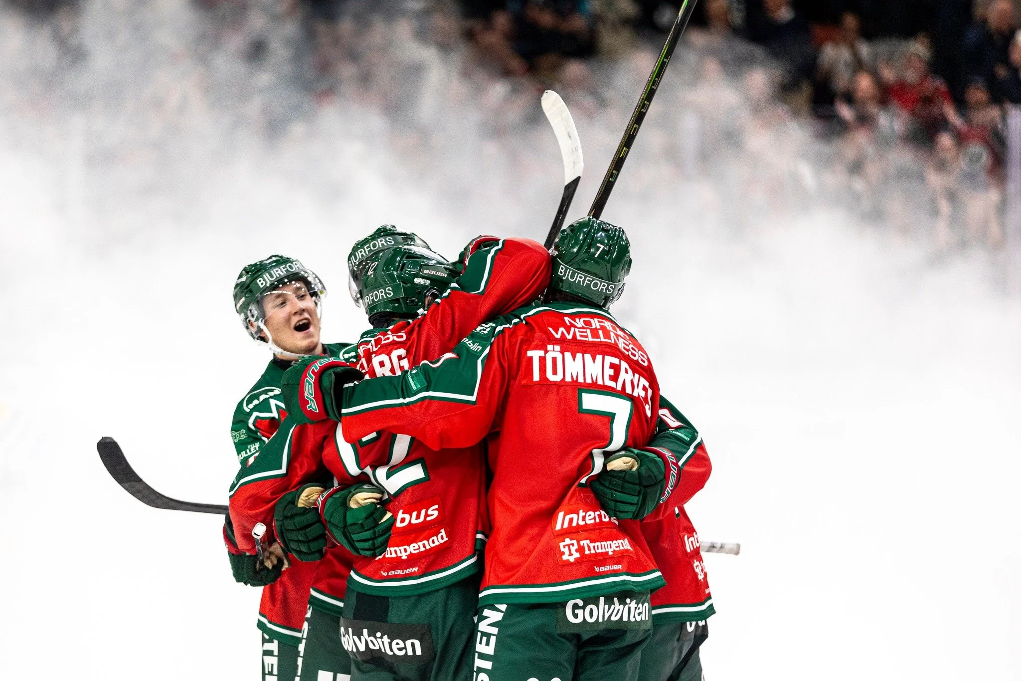 A nine-goal thriller at Scandinavium! 🏒🔥

Fr&ouml;lunda HC defeats V&auml;xj&ouml; Lakers 5&ndash;4 in an action-packed SHL clash in G&ouml;teborg.

📸 Marco Rimola
&copy;️ Marco Rimola Photography
⚠️ All rights reserved | Unauthorized use is prohi