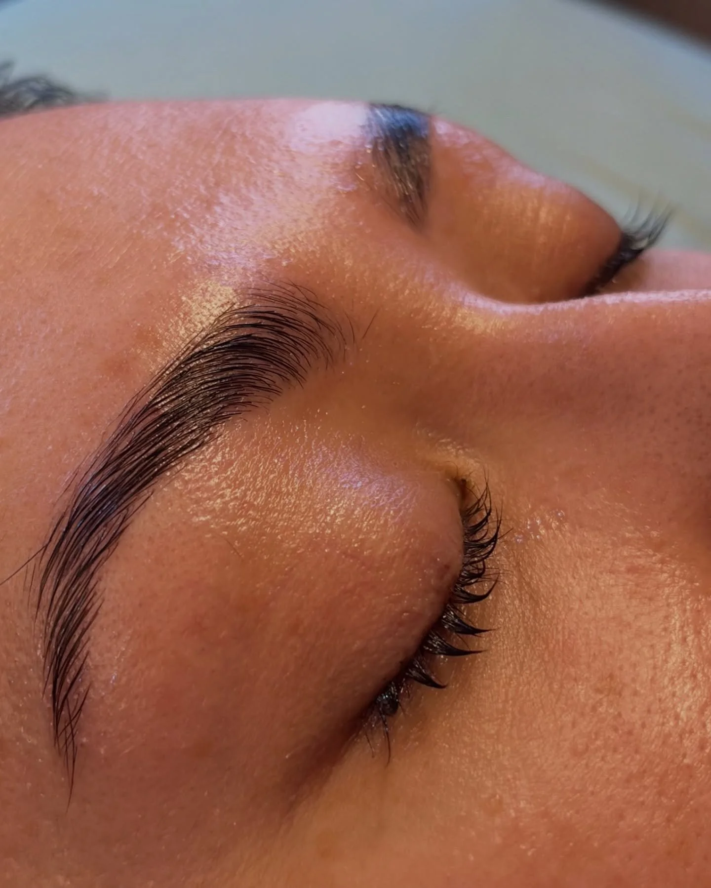 This was my first Brow Lami in quite a minute but I&rsquo;m so proud of how it came out 🥰 
!!Model Pricing still available for a limited time!!
San Antonio girlies I know you need your brows done !

✧
✦
✧

#sanantoniobrows #sanantoniowaxing #sananto