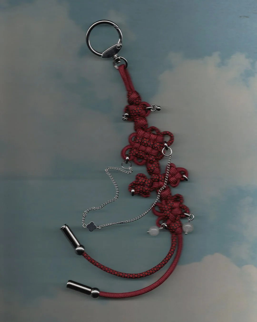 023-red-4knot-maedup-keychain.jpg