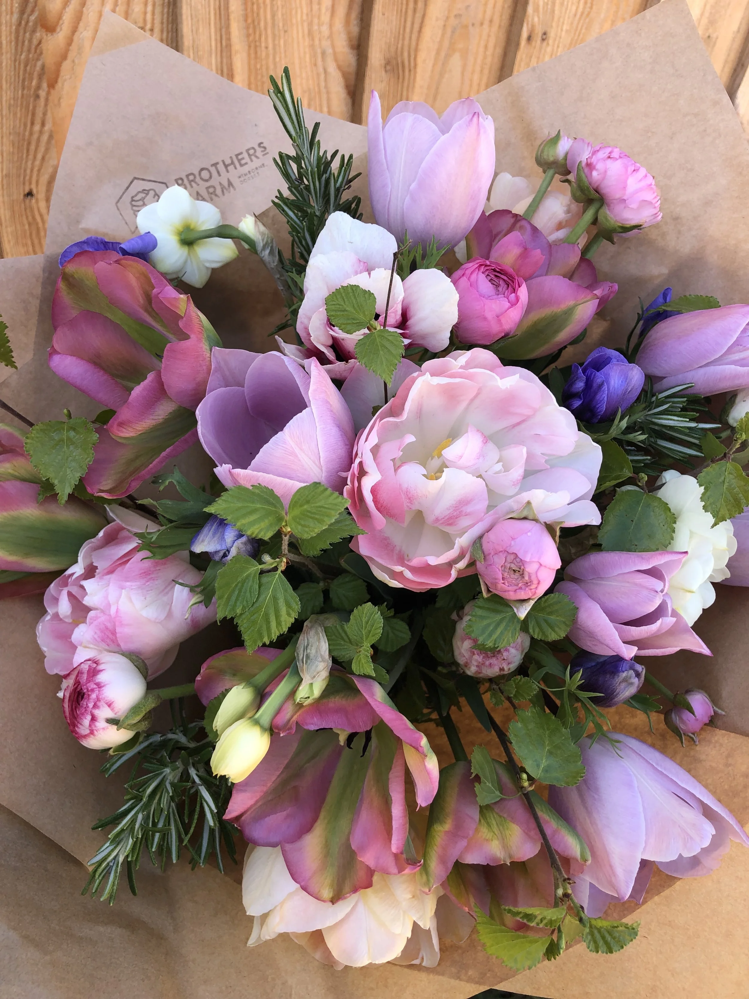 SPRING HAND TIED BOUQUET WORKSHOP Friday 13th March 2pm