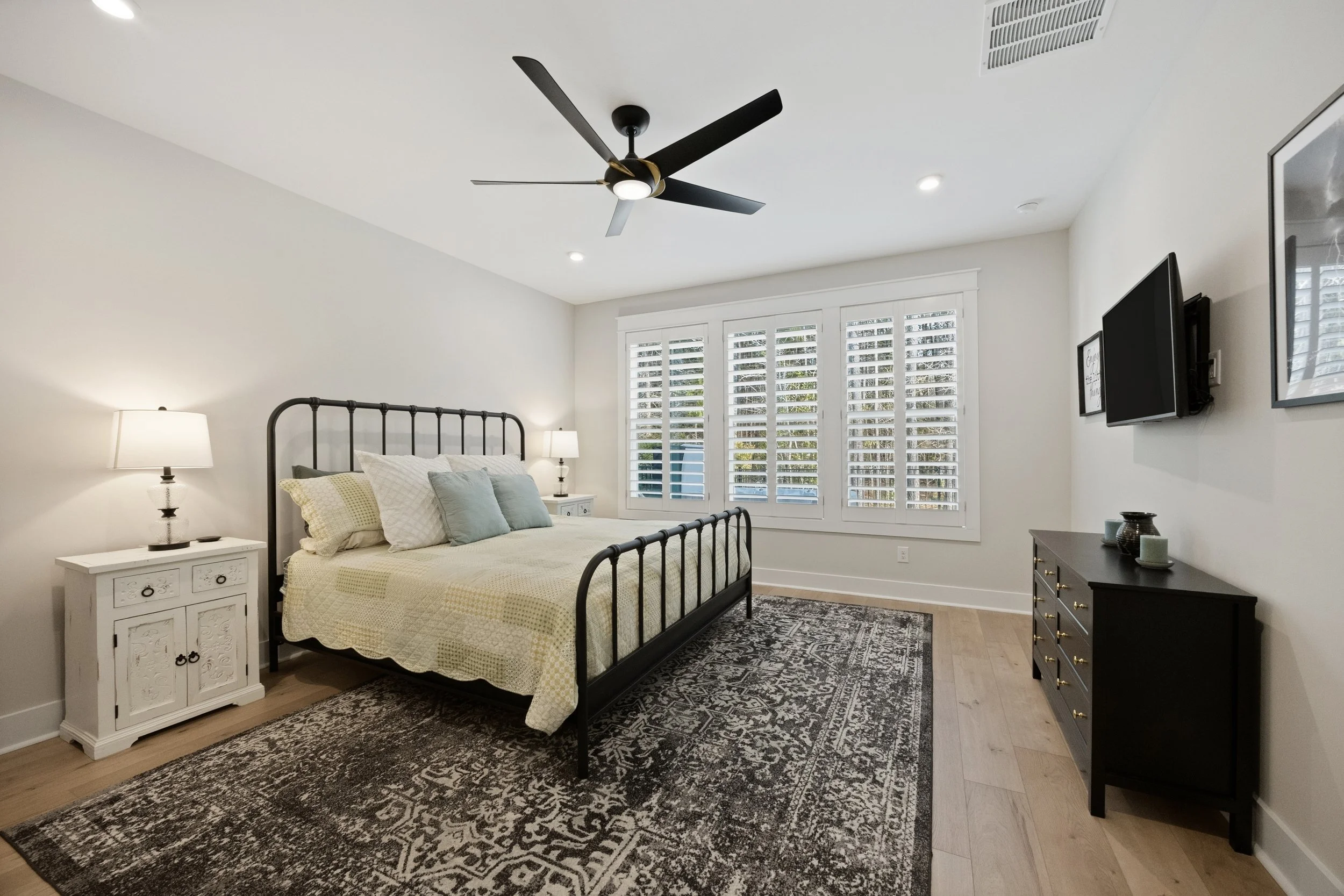 37 Carolina Oaks Ave - 14.jpg