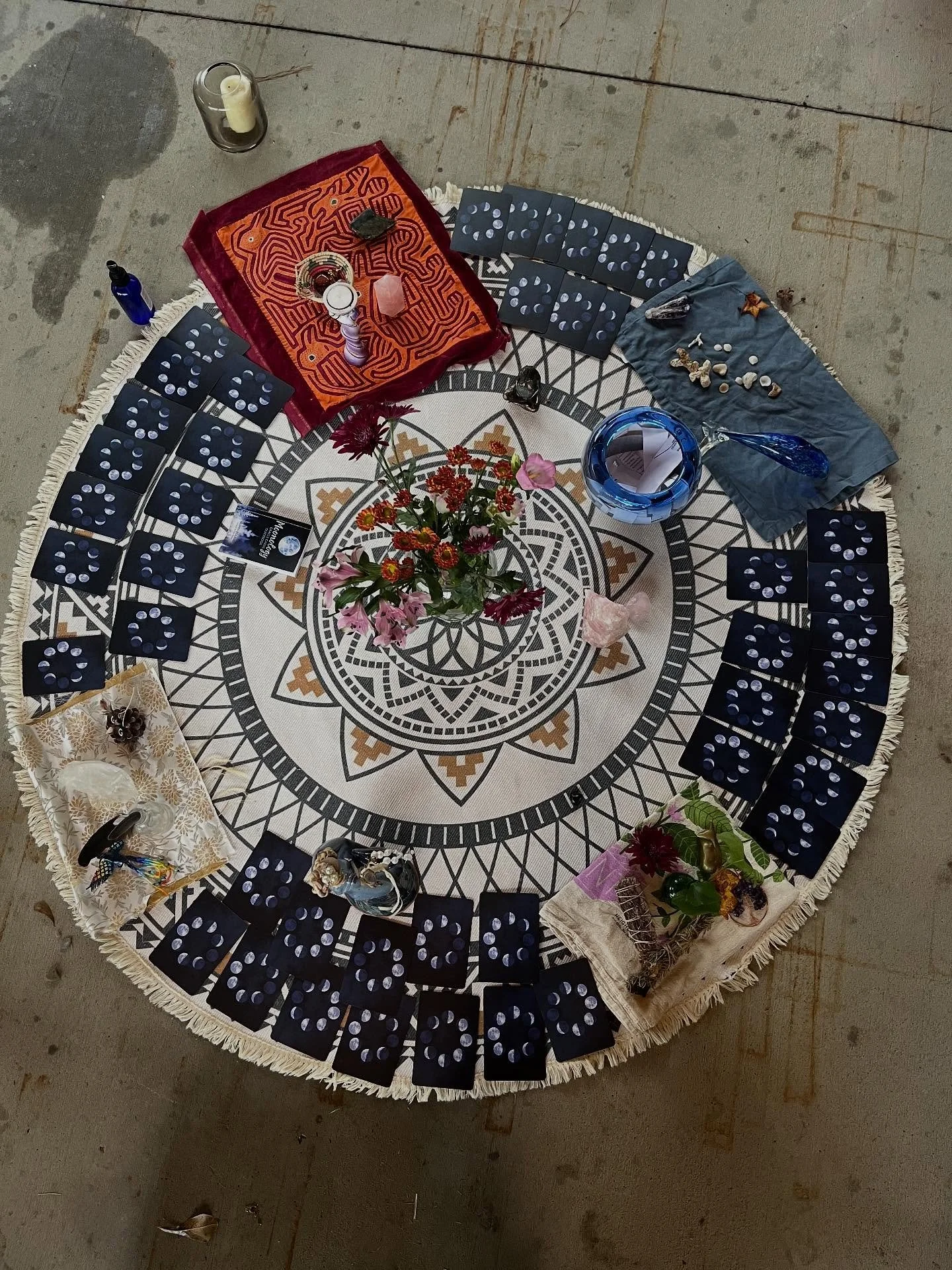 The Root to Rise women&rsquo;s circle was incredible! We had over 20 women show up exactly as they were as we honored the seasonal themes of autumn. 

The rain was perfect for calm relaxing releasing energy. The sun came out as we finished 🌞 

These