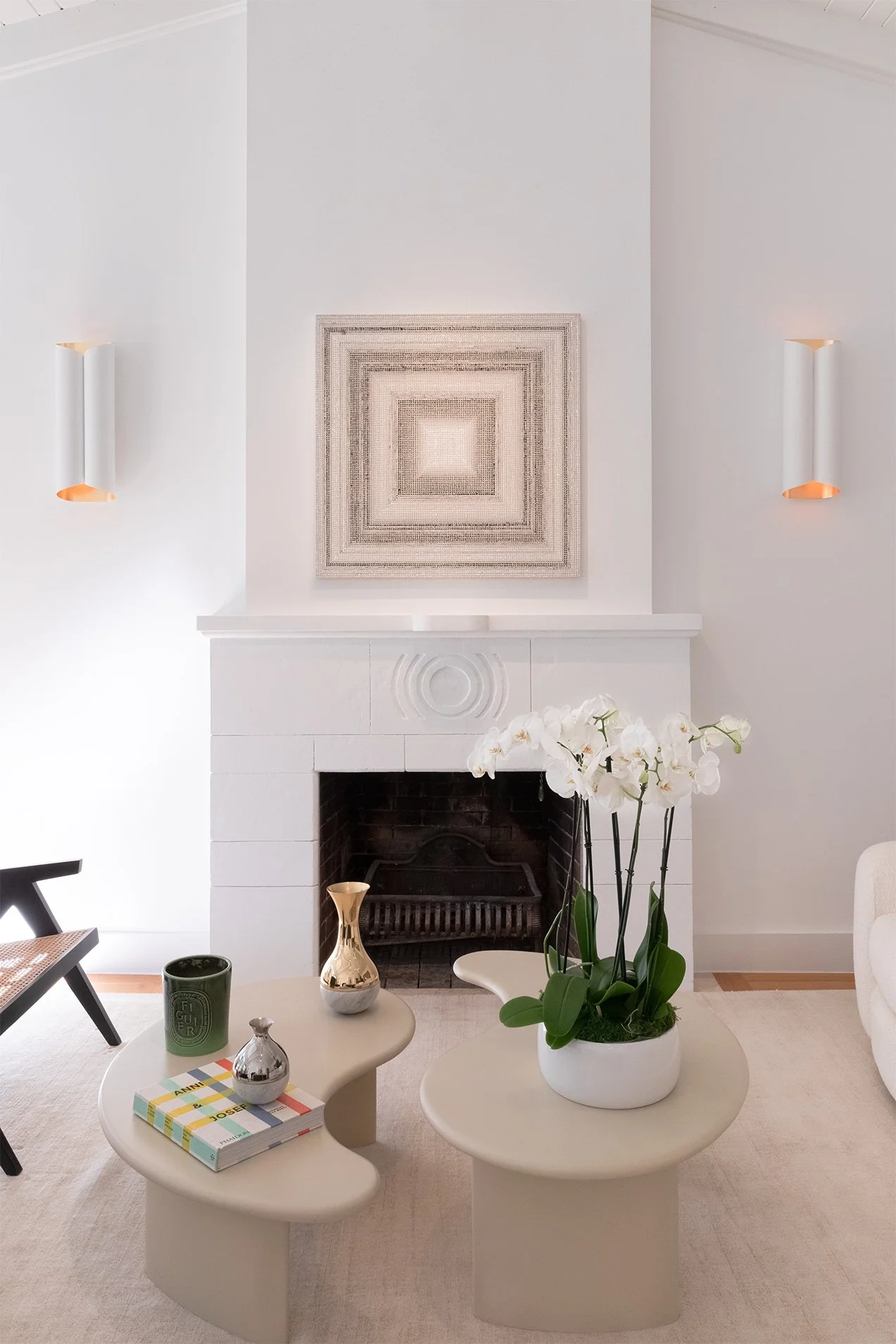 ArtLivingRoom.jpg